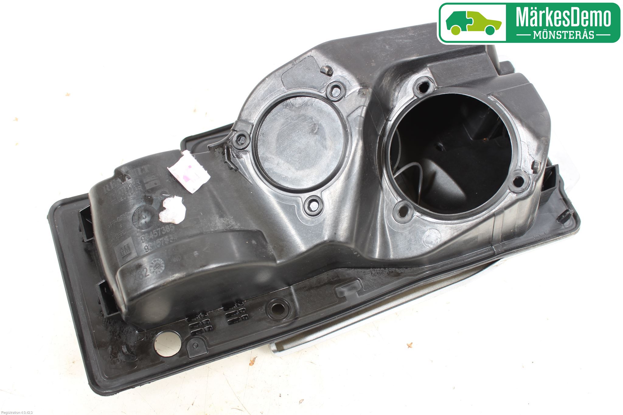 Opel VIVARO 15-19 Drivstoff Tankluke