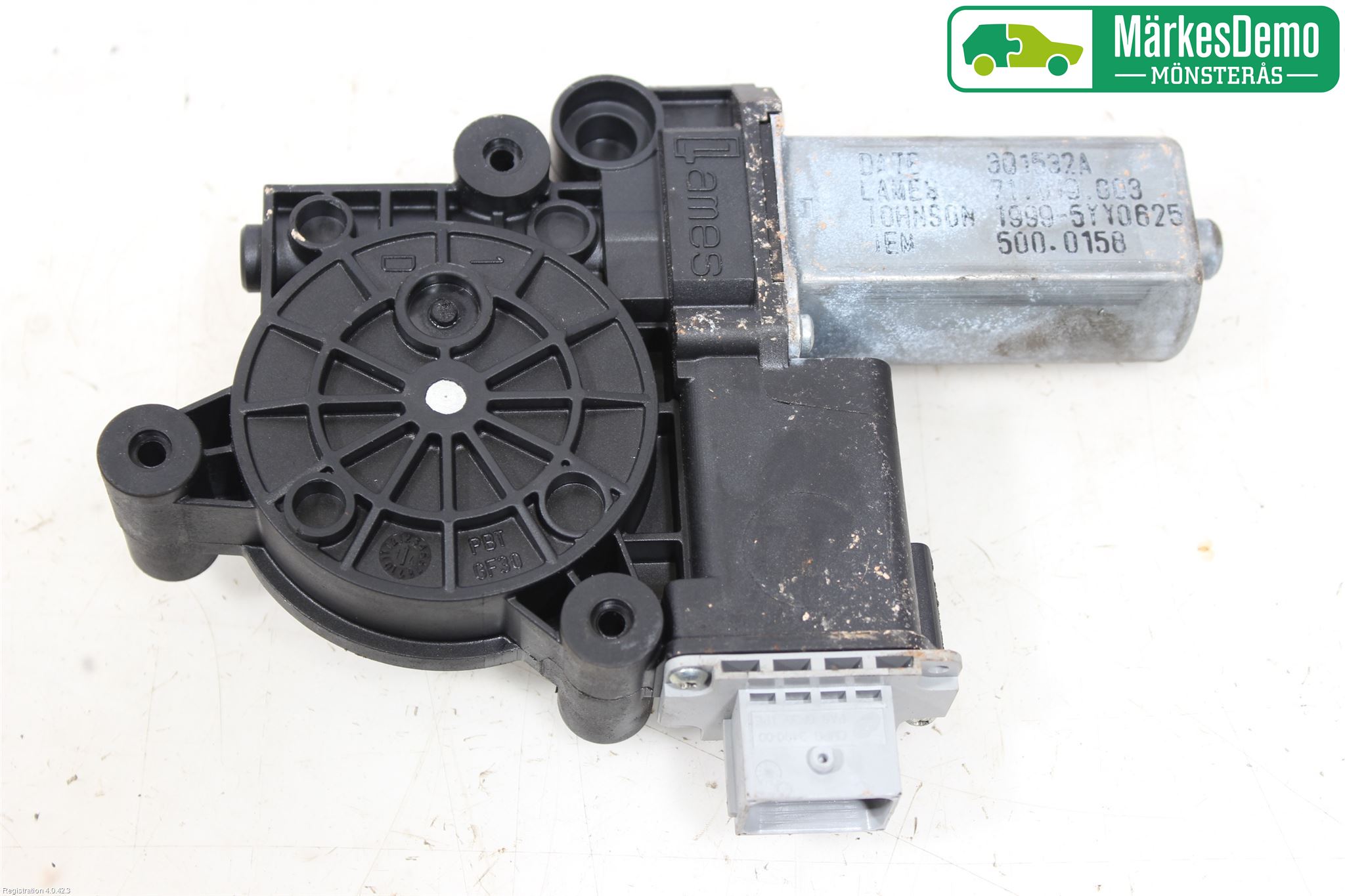 Opel CORSA D 07-14 Vindusheismotor