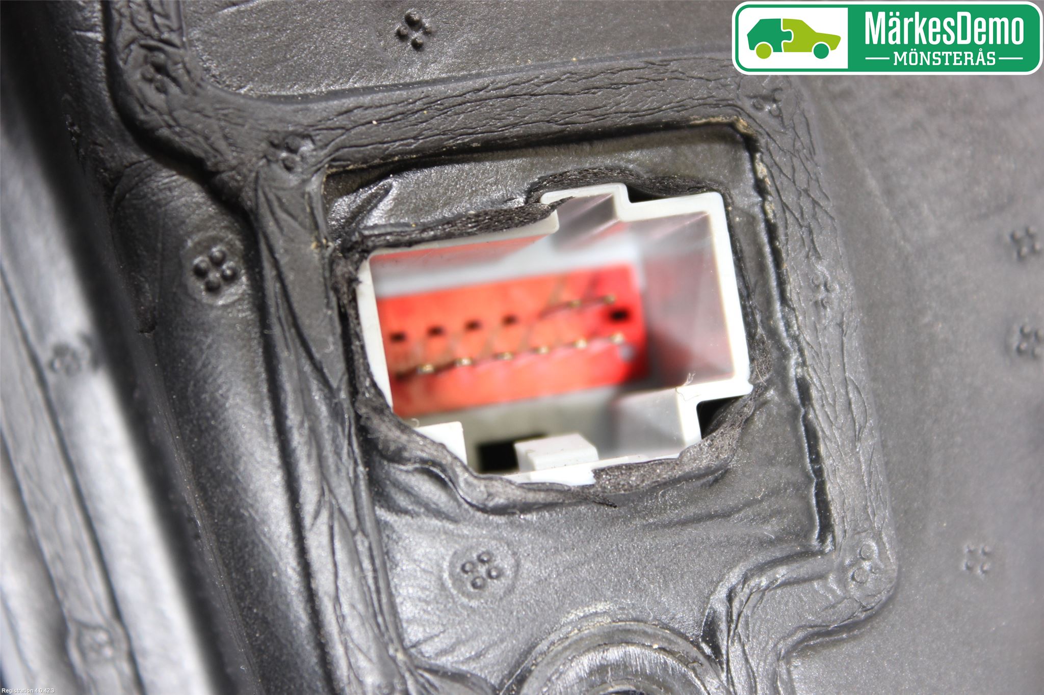 Ford FOCUS 11-14 Speil V M-El Justering