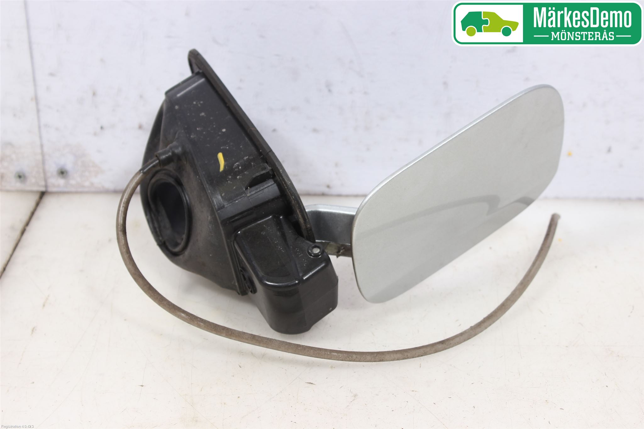 Volkswagen VW GOLF VI 09-13 Drivstoff Tankluke