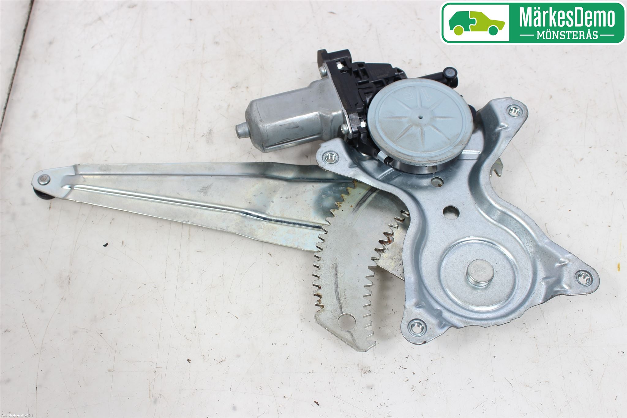 Suzuki SWIFT 11-16 Vindusheis El Komp