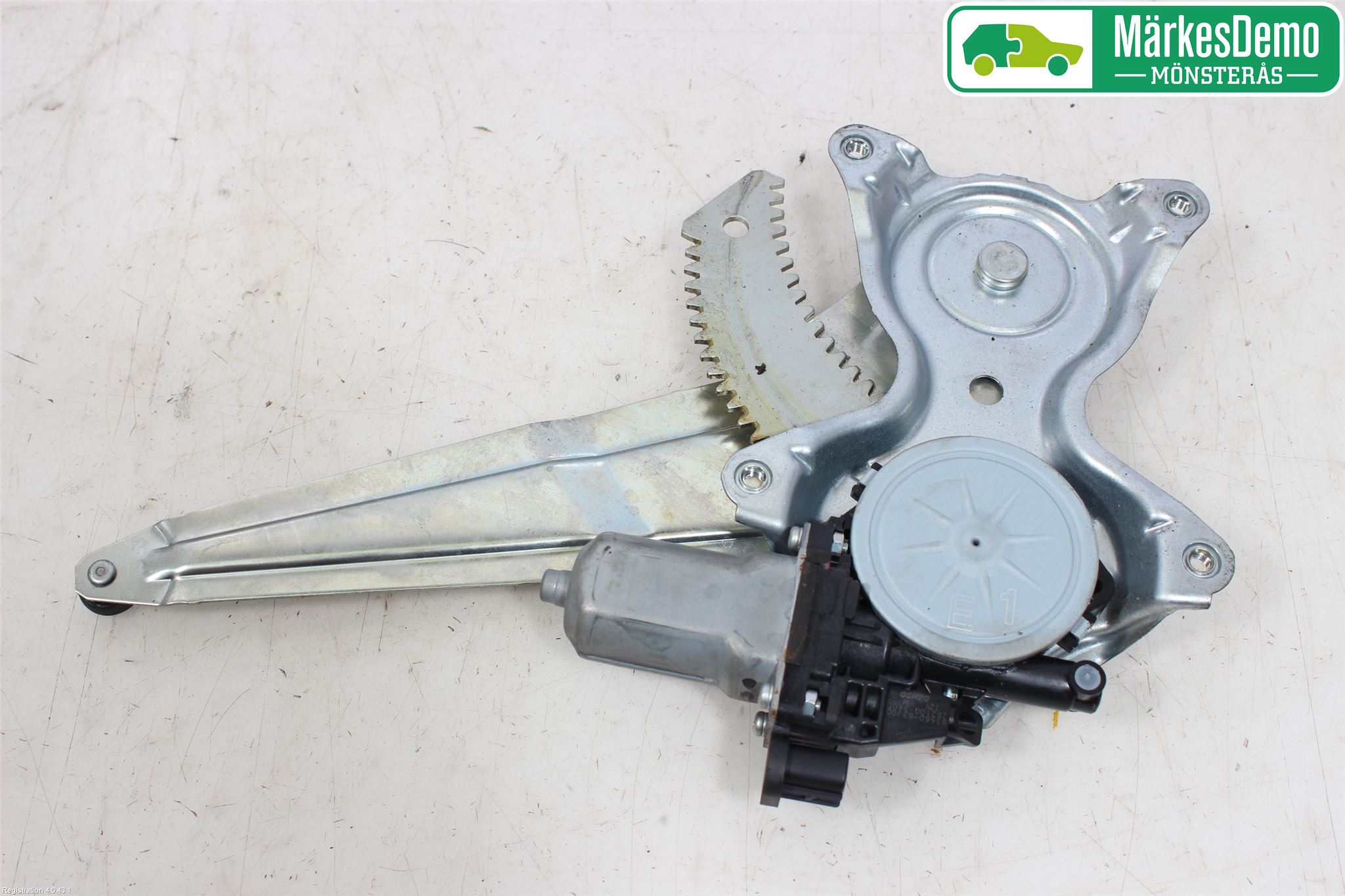Suzuki SWIFT 11-16 Vindusheis El Komp