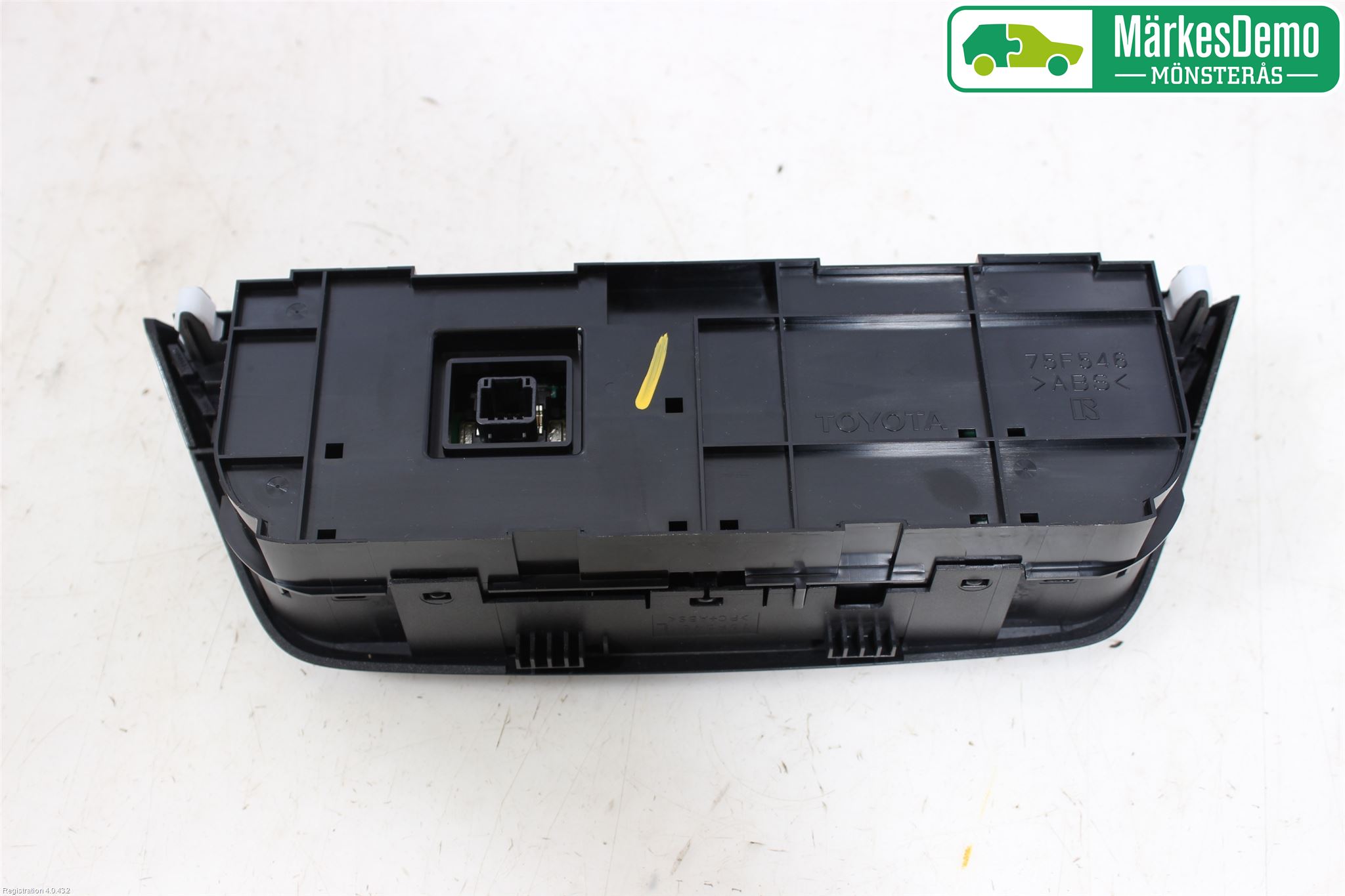 Toyota RAV4 13-18 Varme Ac Betjening-Display