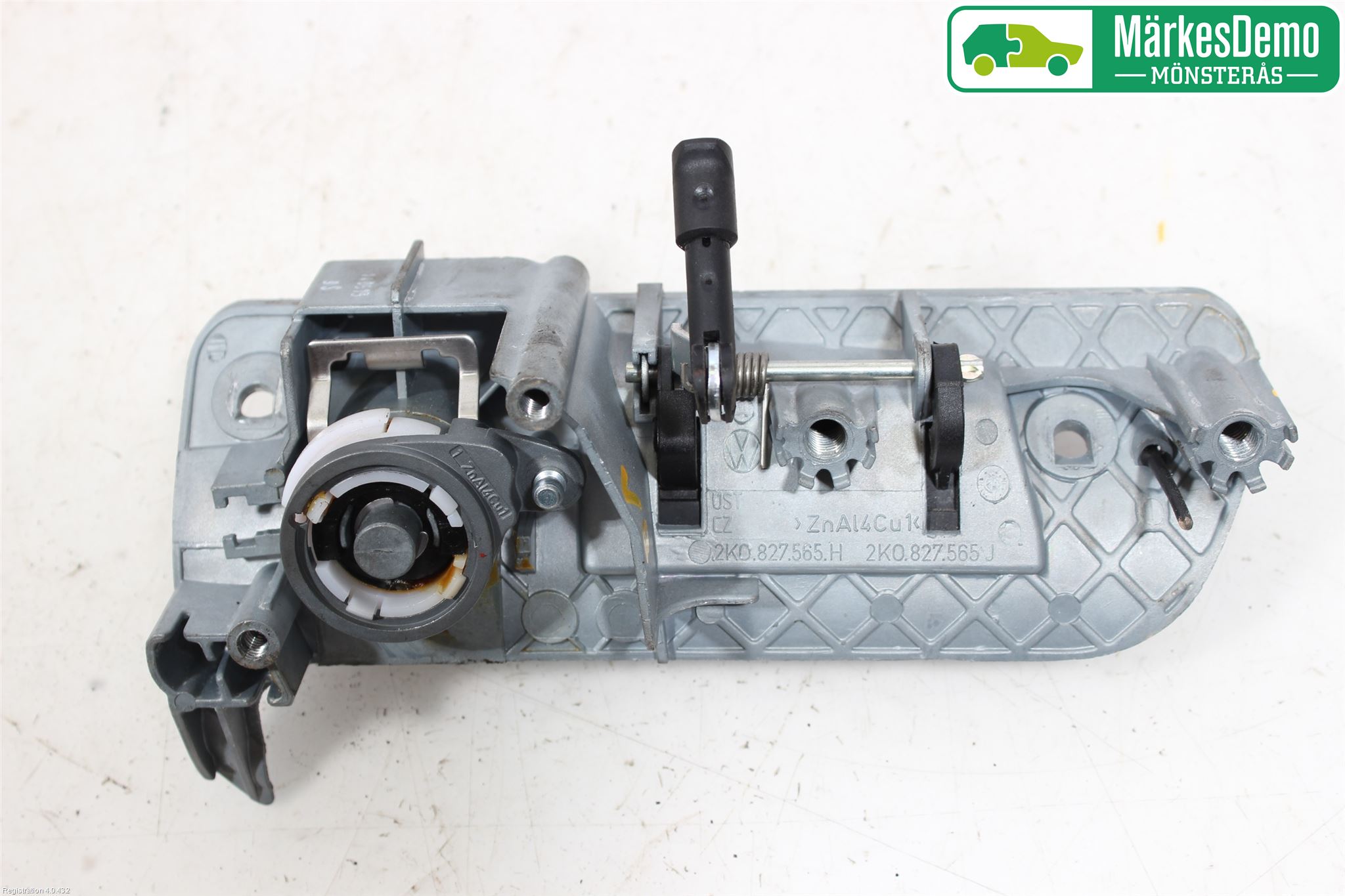 Volkswagen VW CADDY 11-15 Bakluke Handtak Ytre