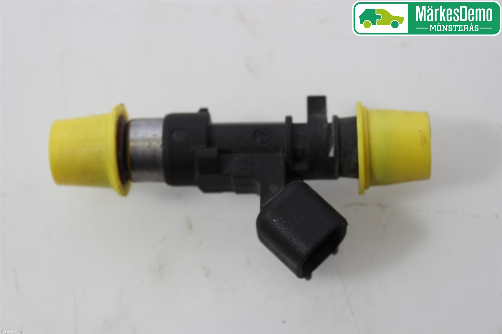 Ford FOCUS     04-07 Inns Dyse