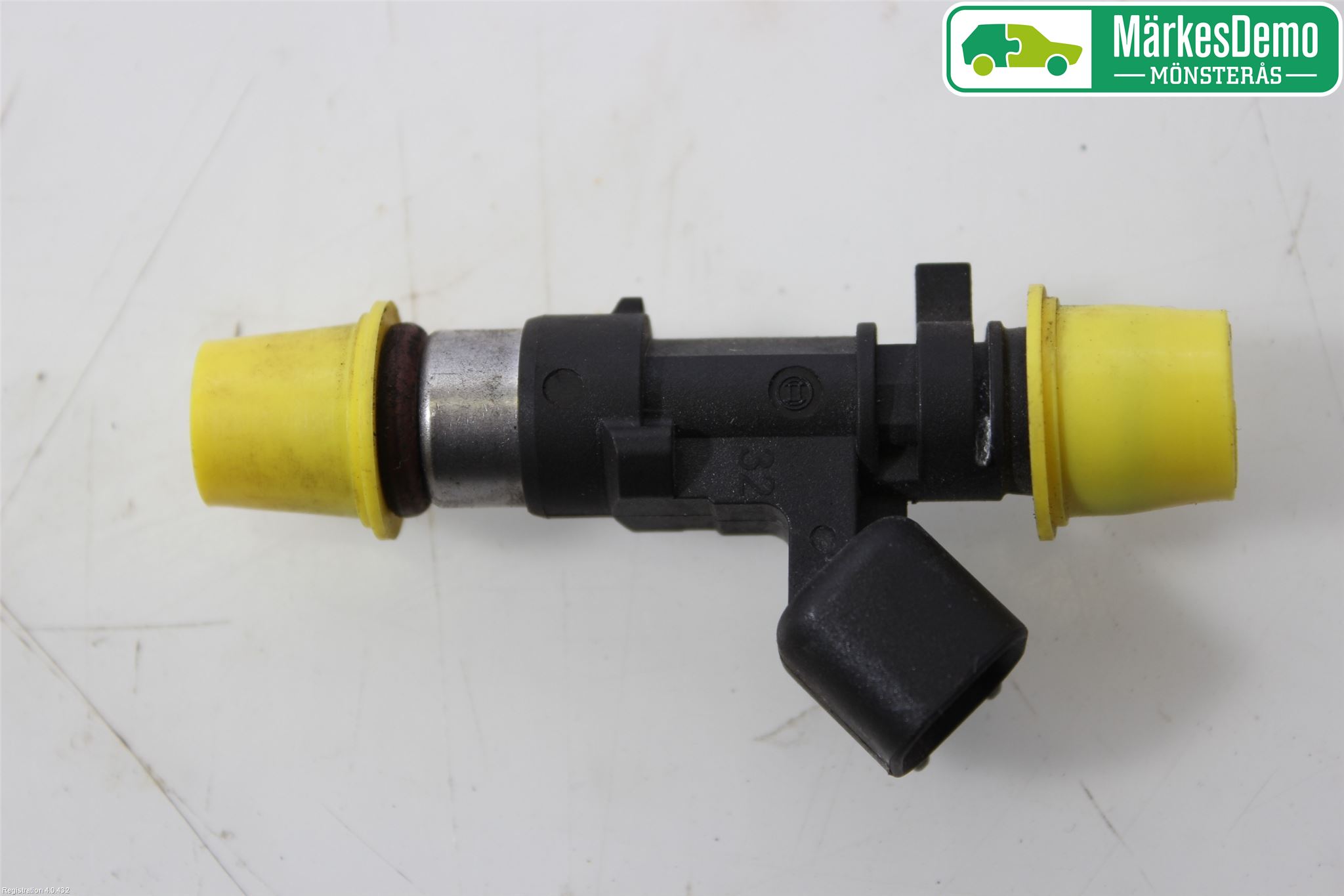 Ford FOCUS     04-07 Inns Dyse