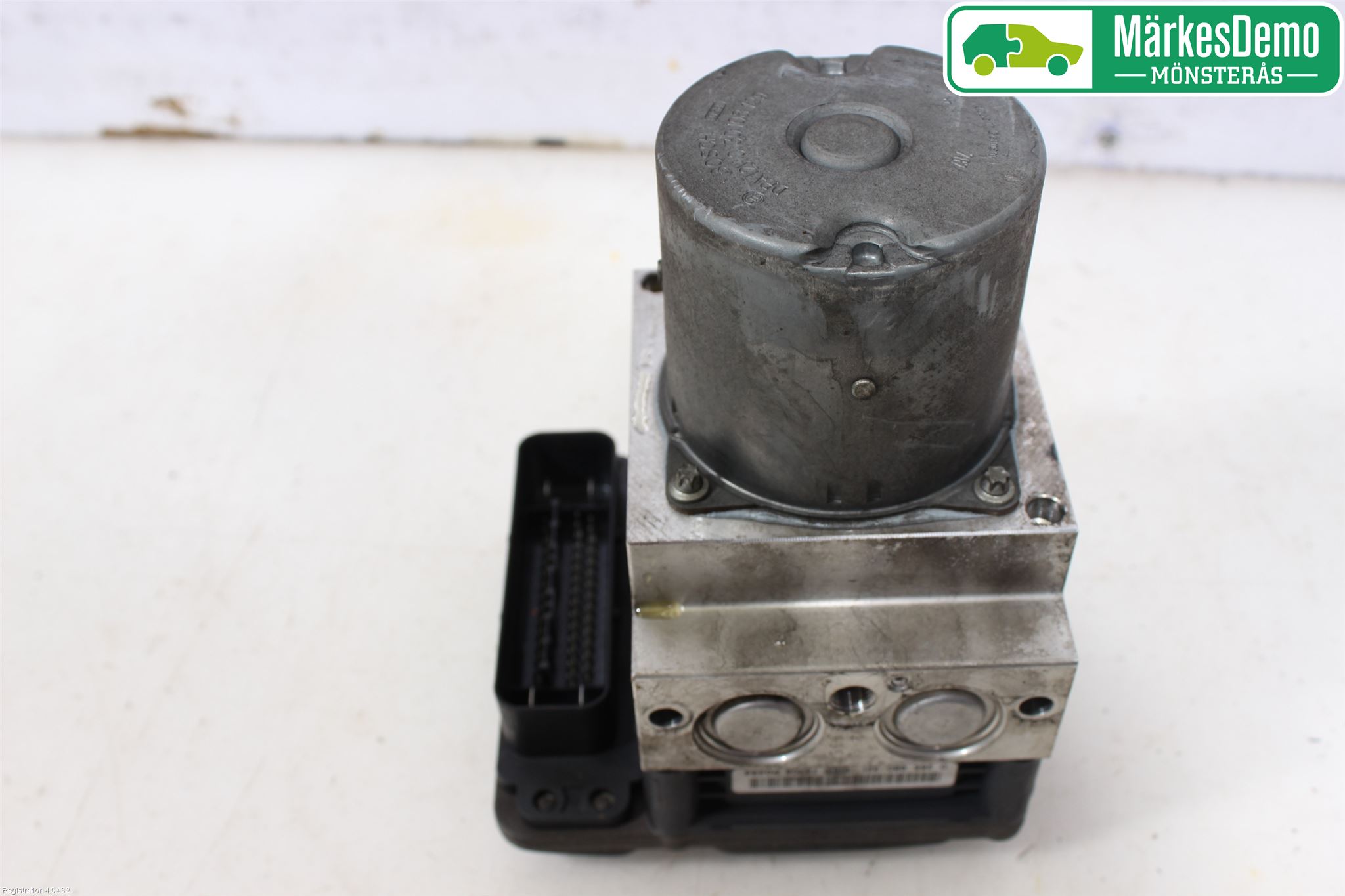 Mercedes-Benz MB E-KLASS (W211) 02-09 Abs Hydraulikkaggregat