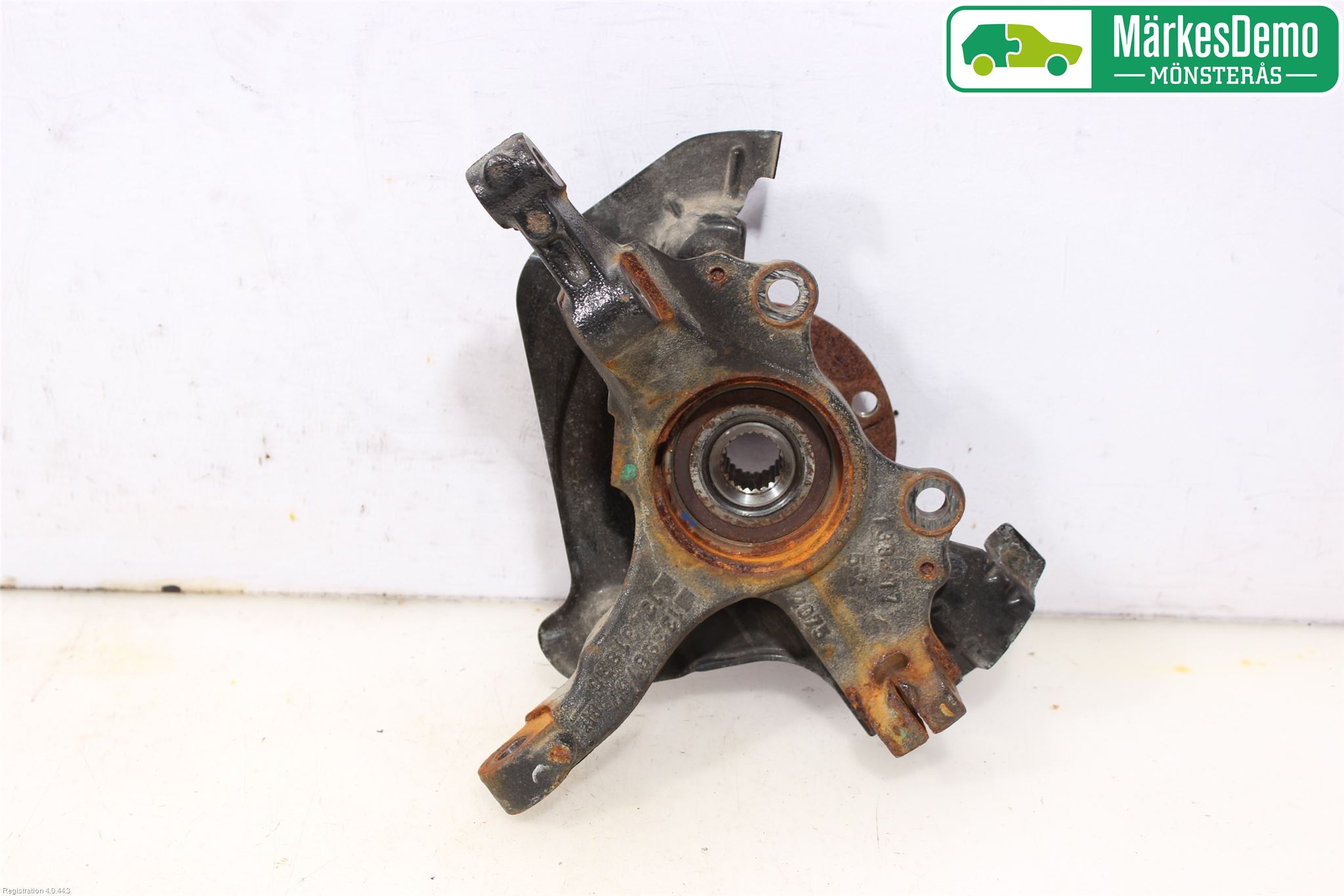 Opel CORSA E 15-19 Spindel Vf