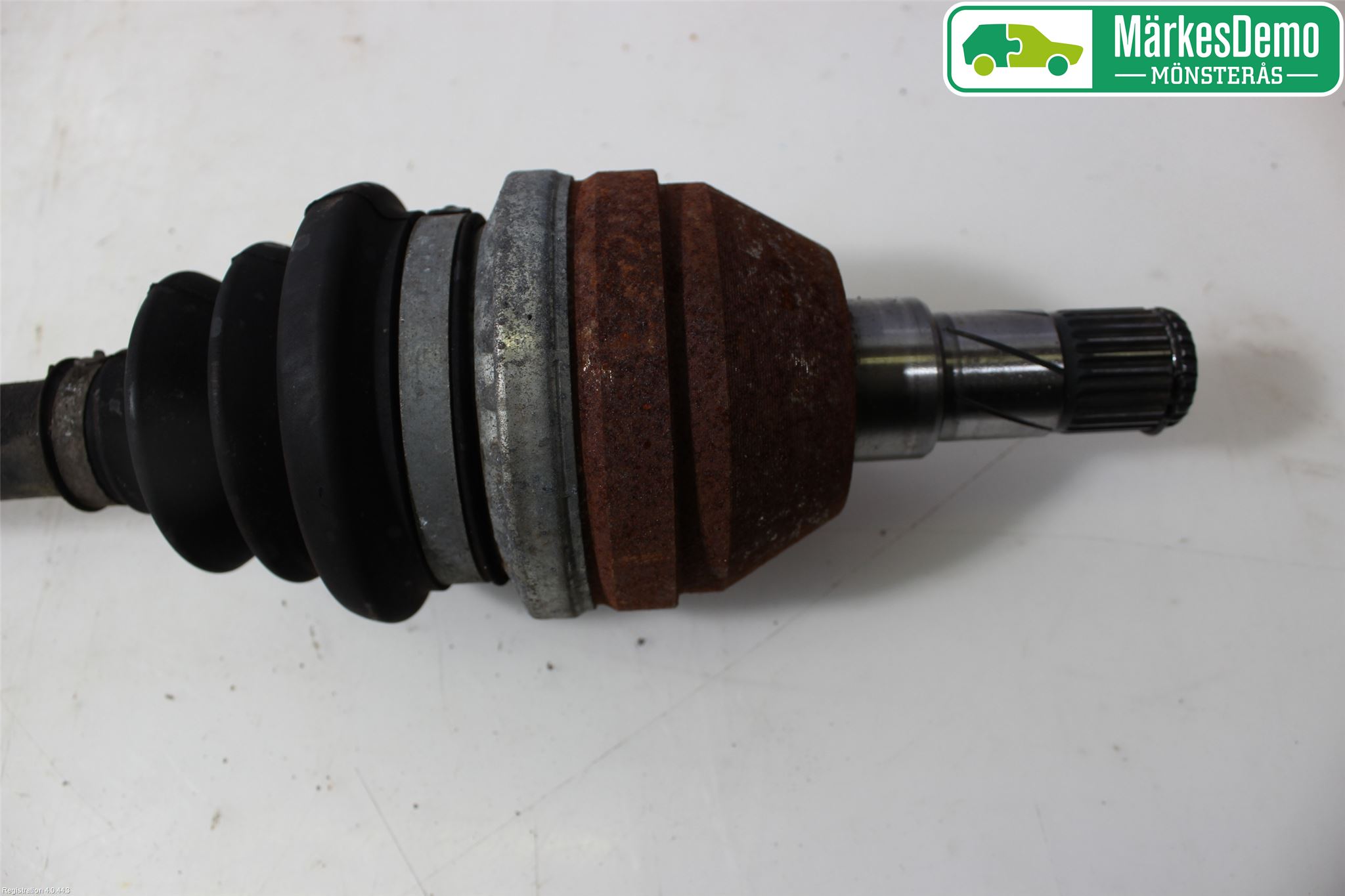 Opel ASTRA J 10-15 Drivaksel Foran Kompl Venstre