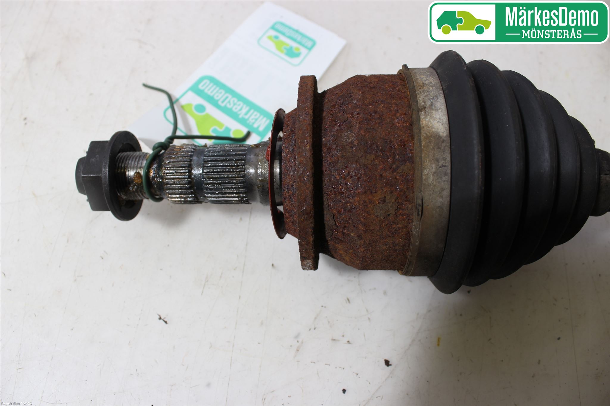 Opel ASTRA J 10-15 Drivaksel Foran Kompl Venstre