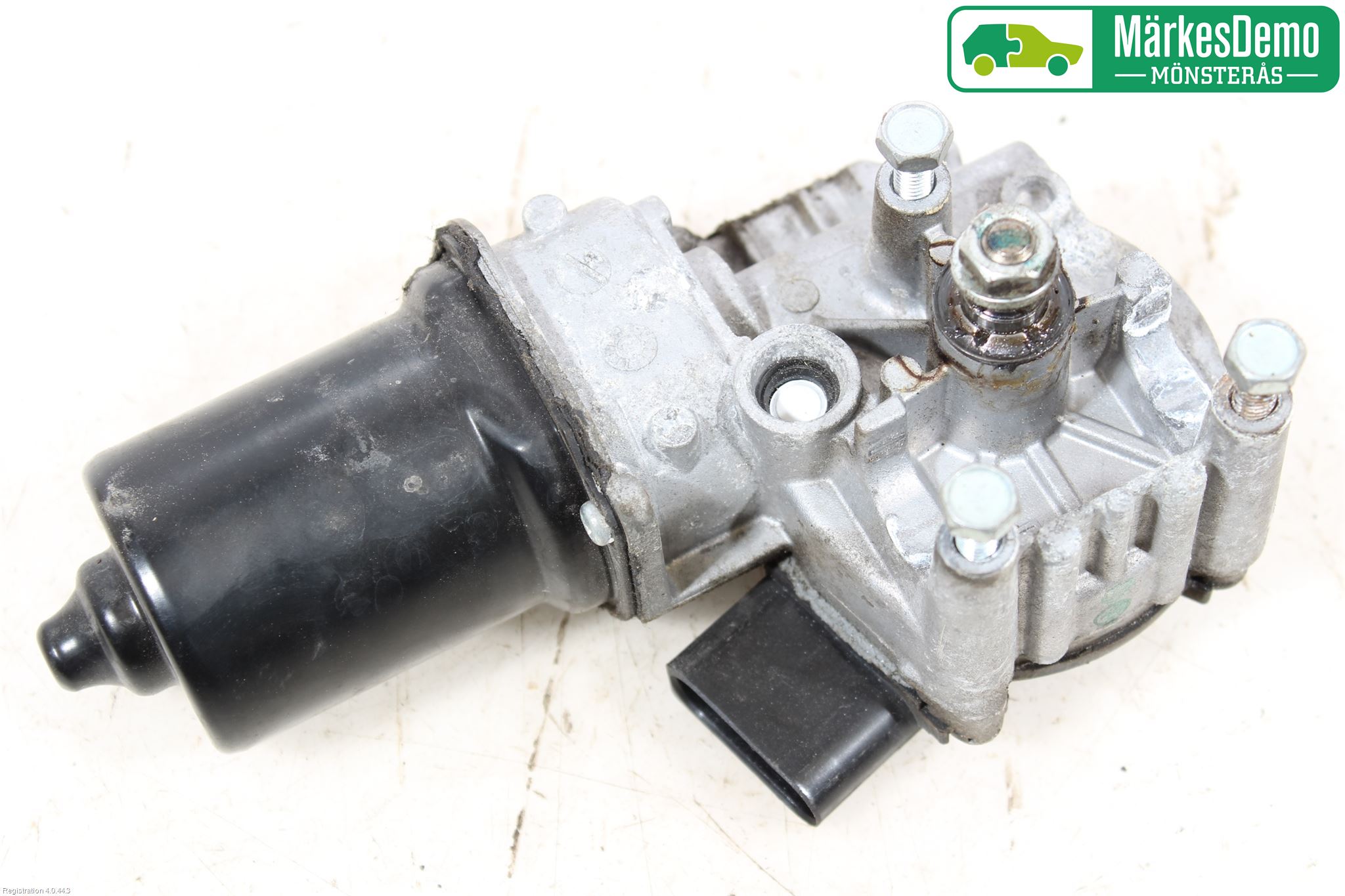 Volkswagen VW PASSAT 11-14 Viskermotor Frontrute