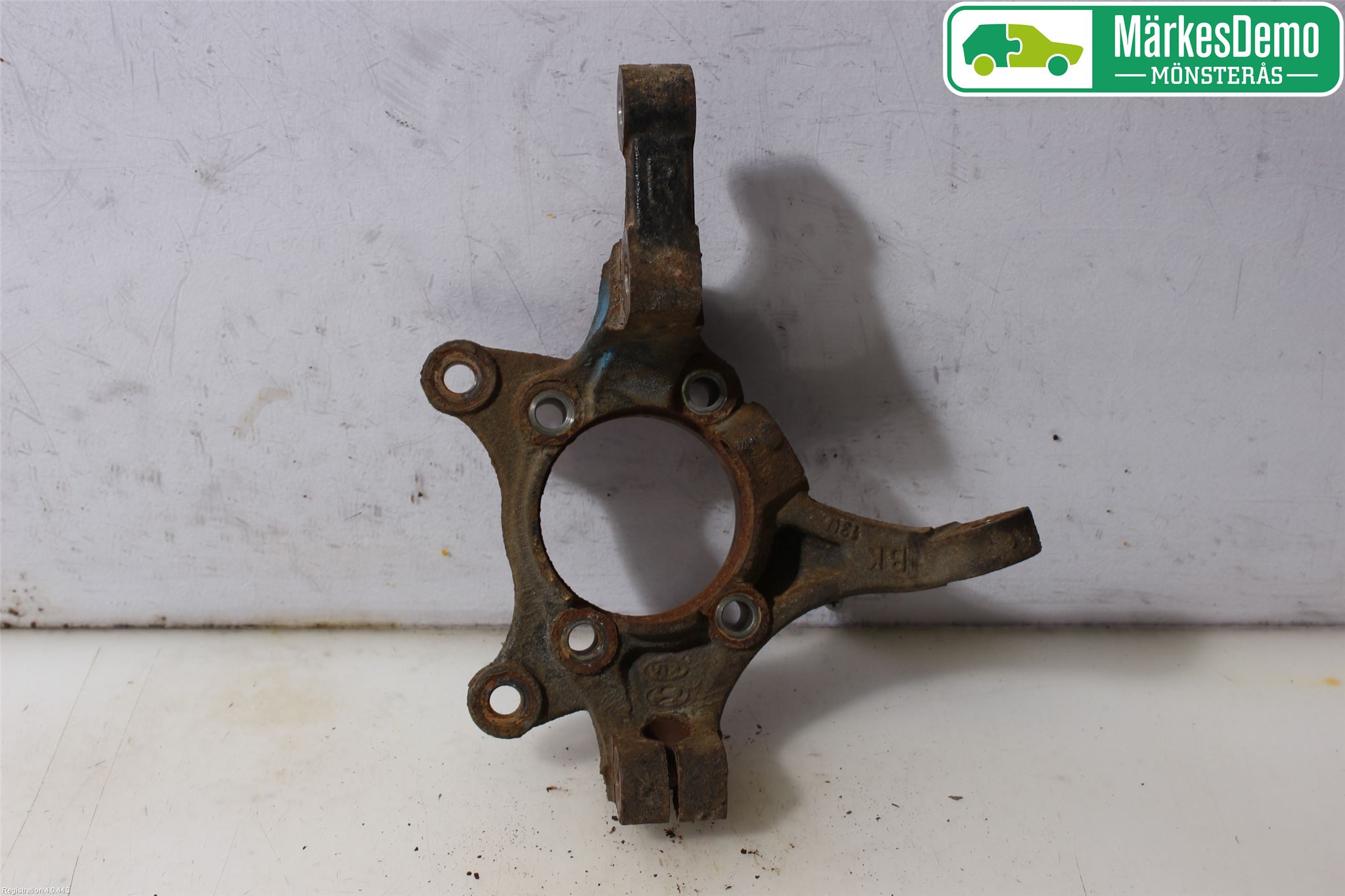 Hyundai i30 GD 13-17 Spindel Hf