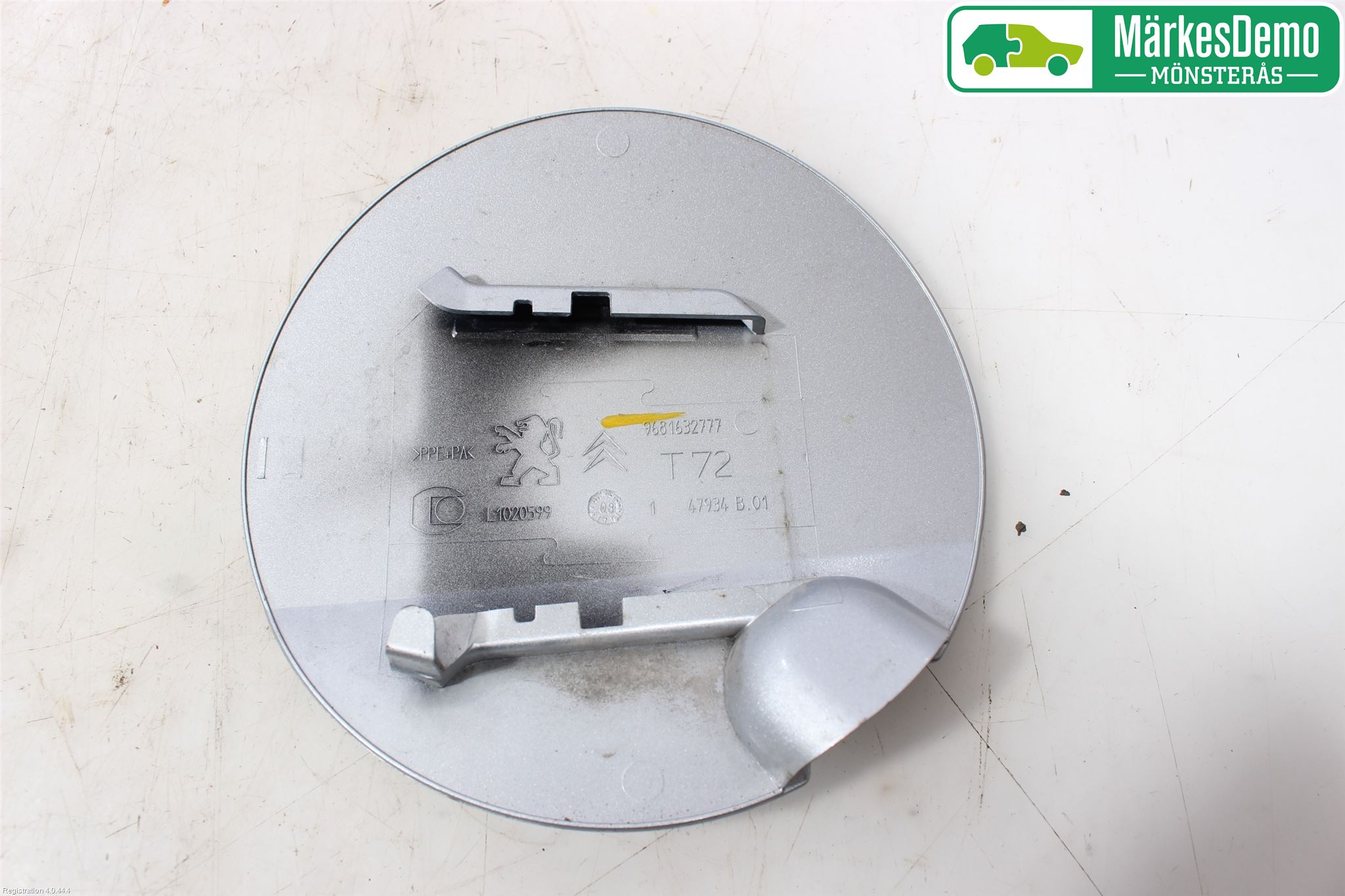 Peugeot 308 08-13 Drivstoff Tankluke