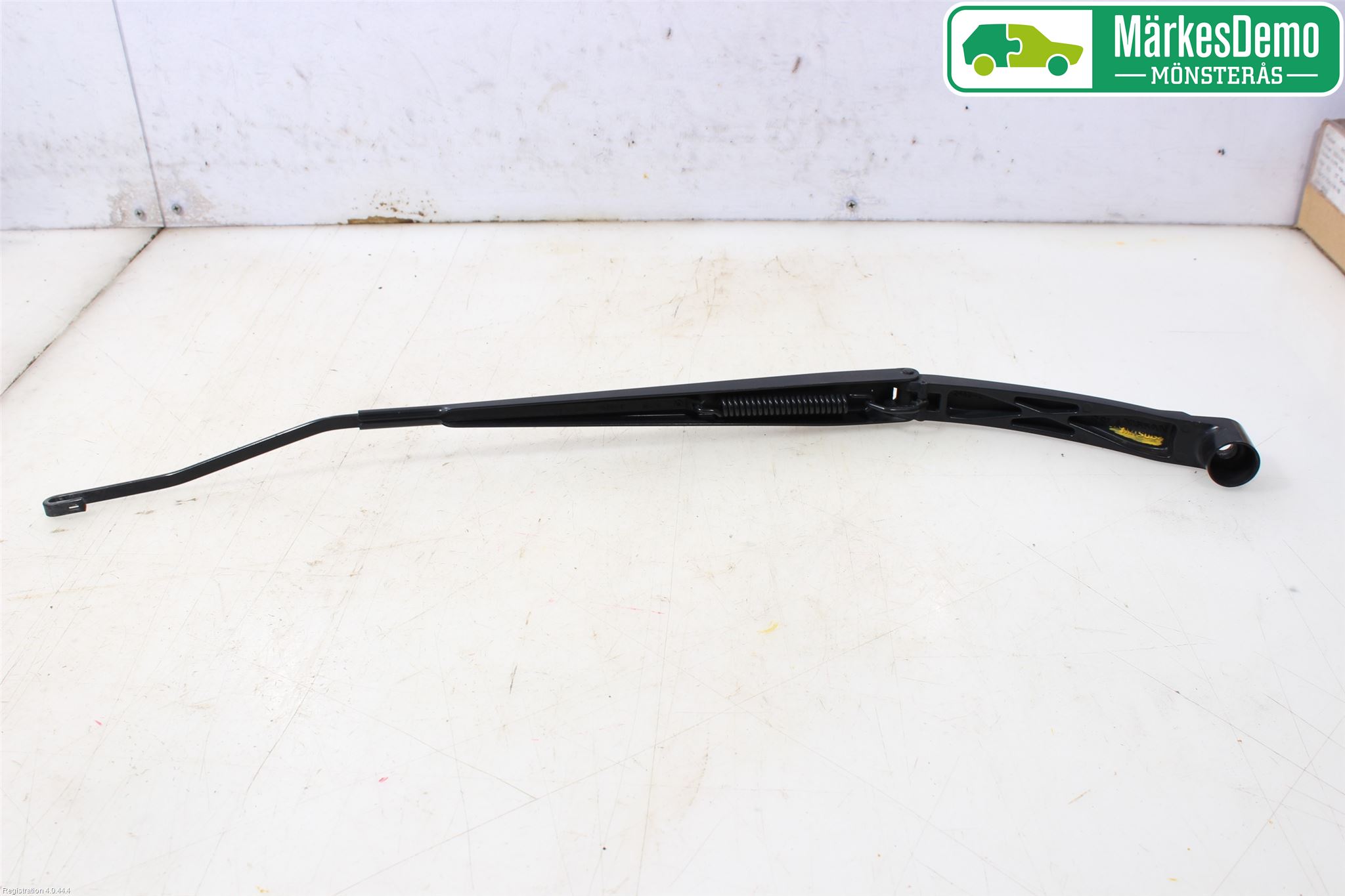 Nissan QASHQAI 14-17 Viskerarm-Armer Frontrute