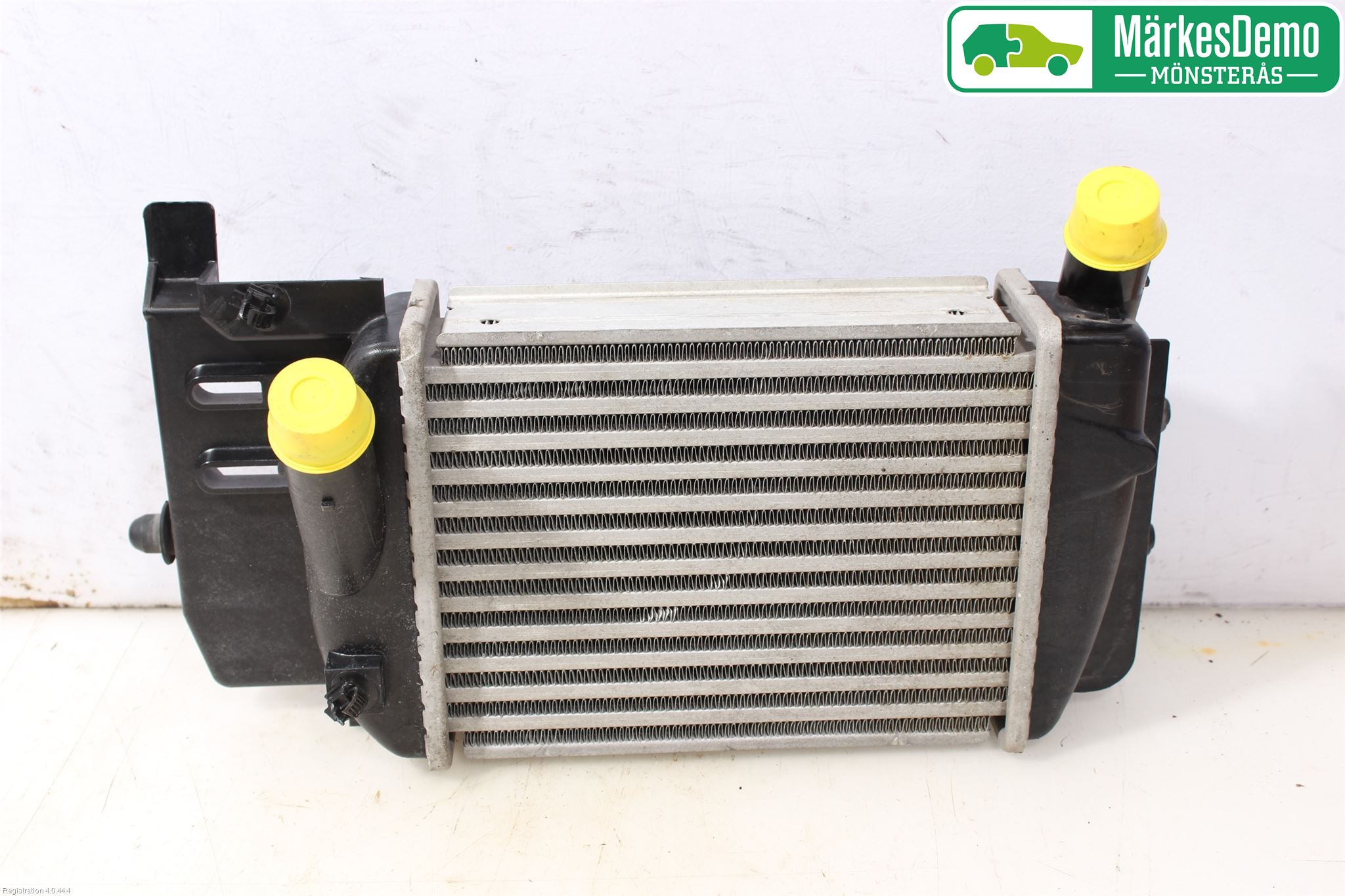 Toyota YARIS XP130 12-14 Intercooler Radiator