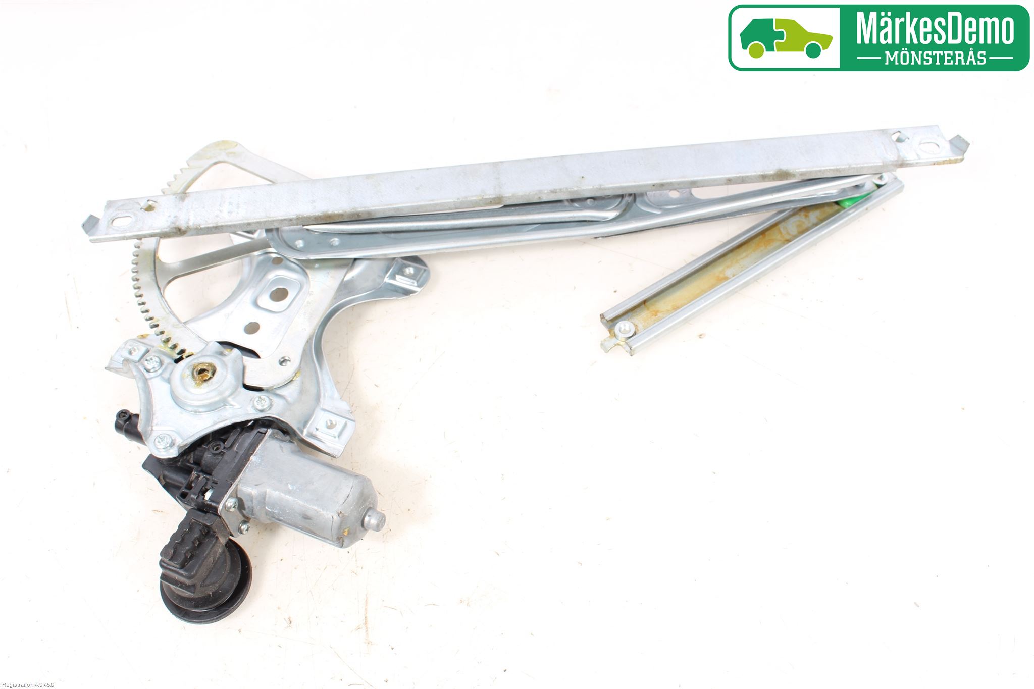 Toyota YARIS XP130 12-14 Vindusheis El Komp