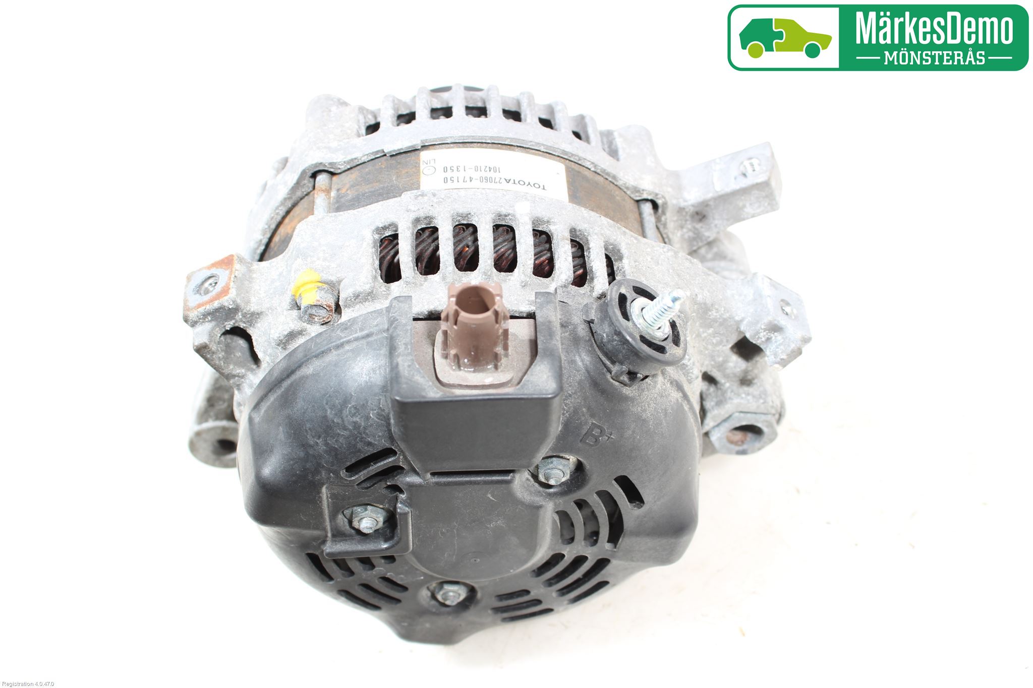 Toyota VERSO-S 11-16 Dynamo
