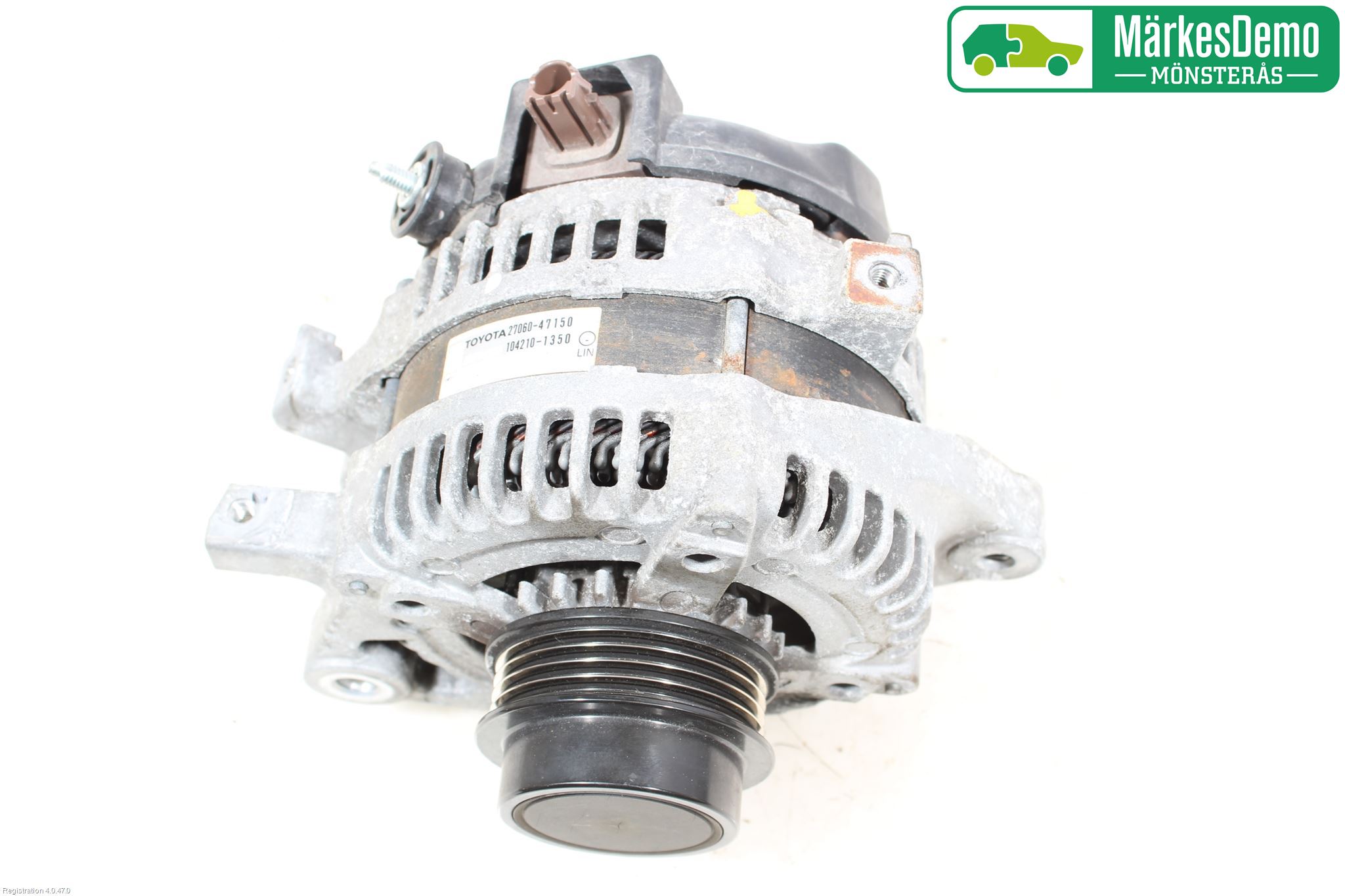 Toyota VERSO-S 11-16 Dynamo