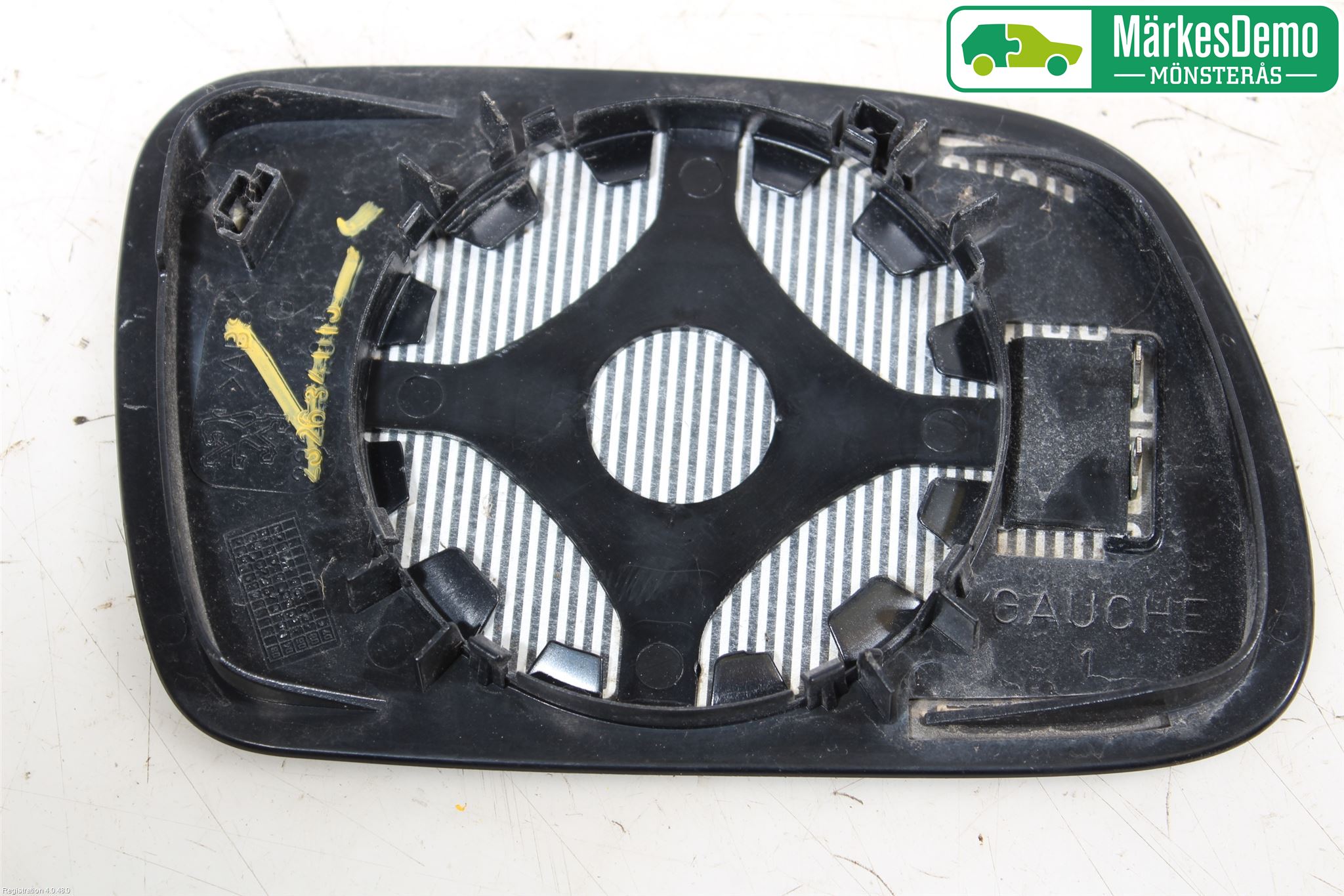Peugeot 307     05-08 Speil Glass V