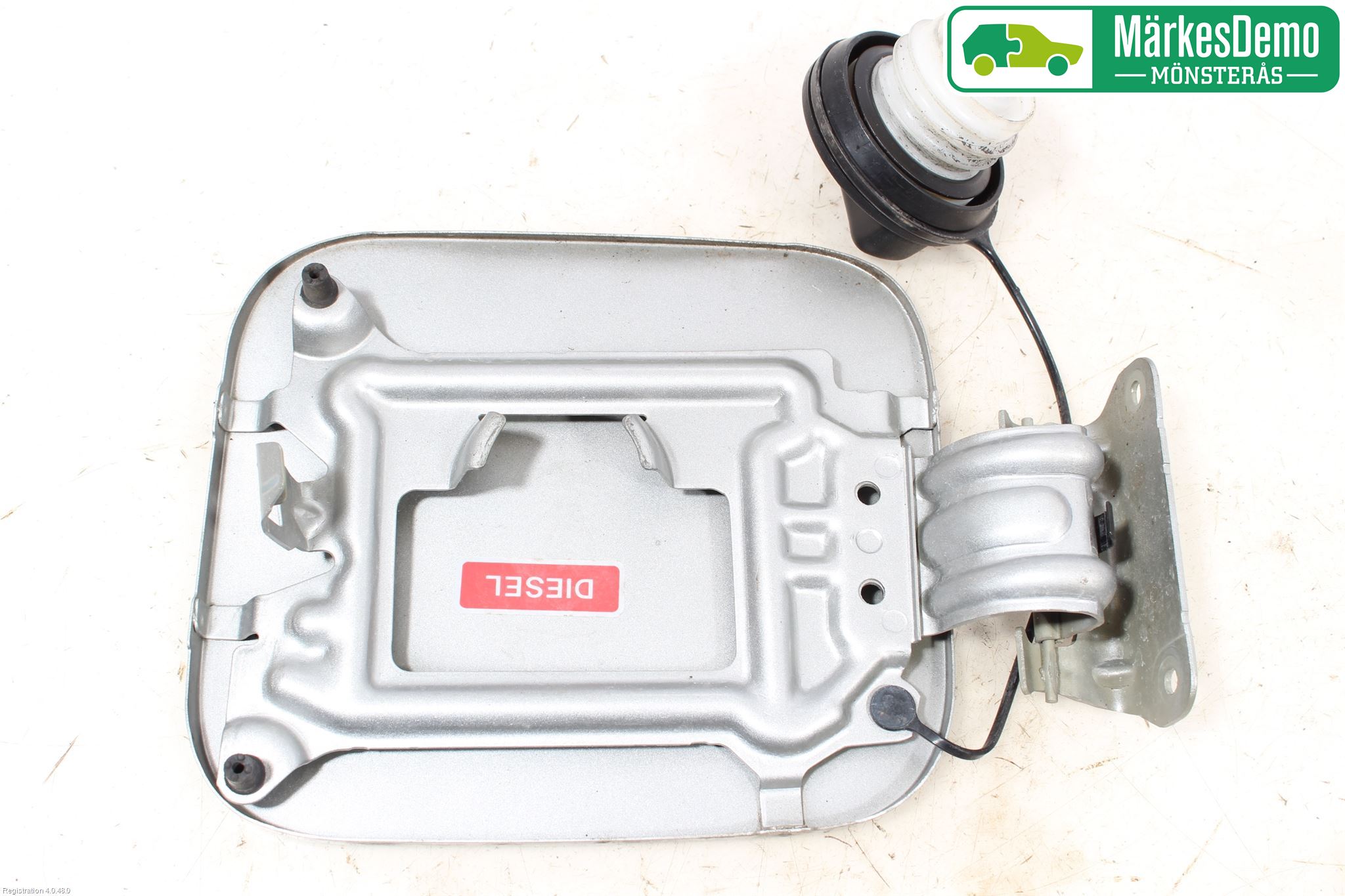 Nissan QASHQAI   07-10 Drivstoff Tankluke