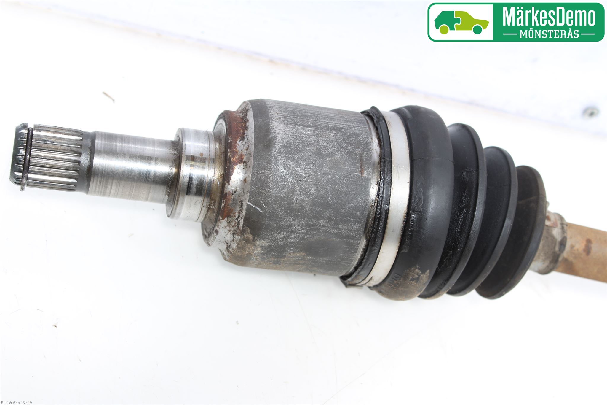 Ford KA 09-16 Drivaksel Foran Kompl Venstre
