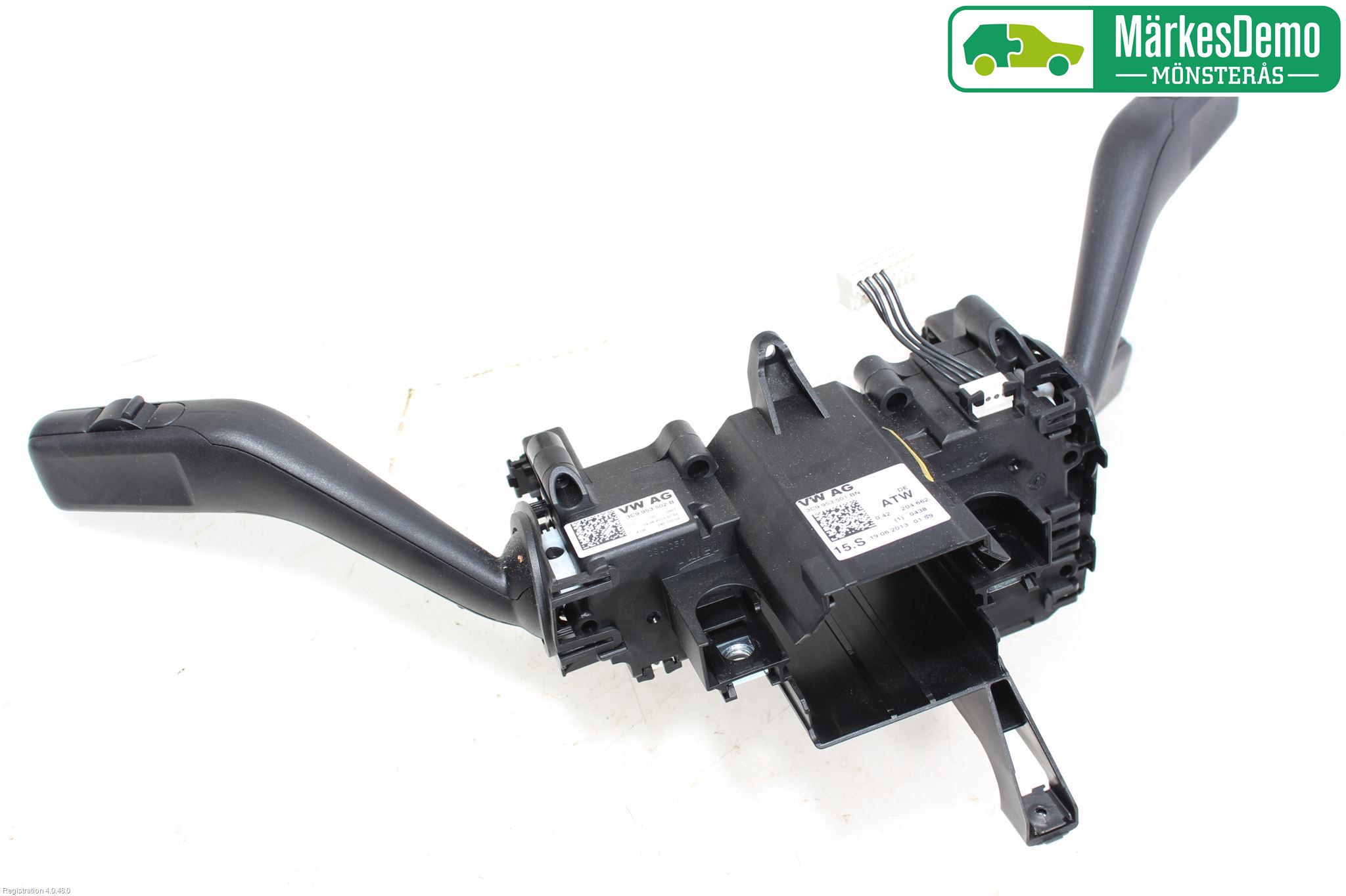 Volkswagen VW PASSAT 11-14 Bryter Ratt Kombi H Og V