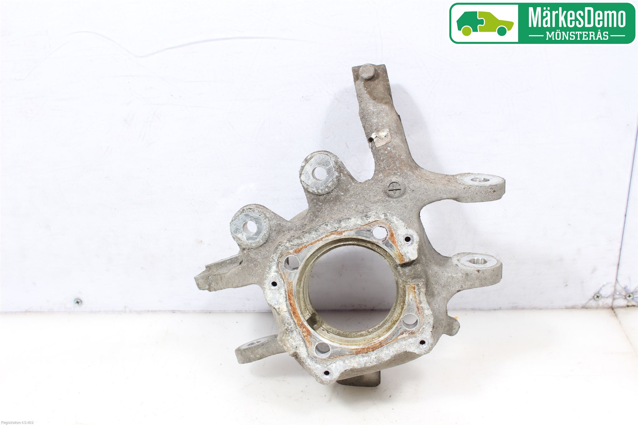 BMW 5 F10/F11/F18 09-17 Hjullagerhus Bak Venstre