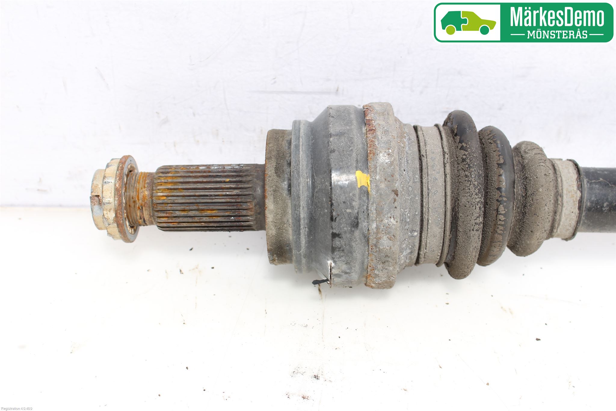 BMW 5 F10/F11/F18 09-17 Drivaksel Bak Kompl Høyre