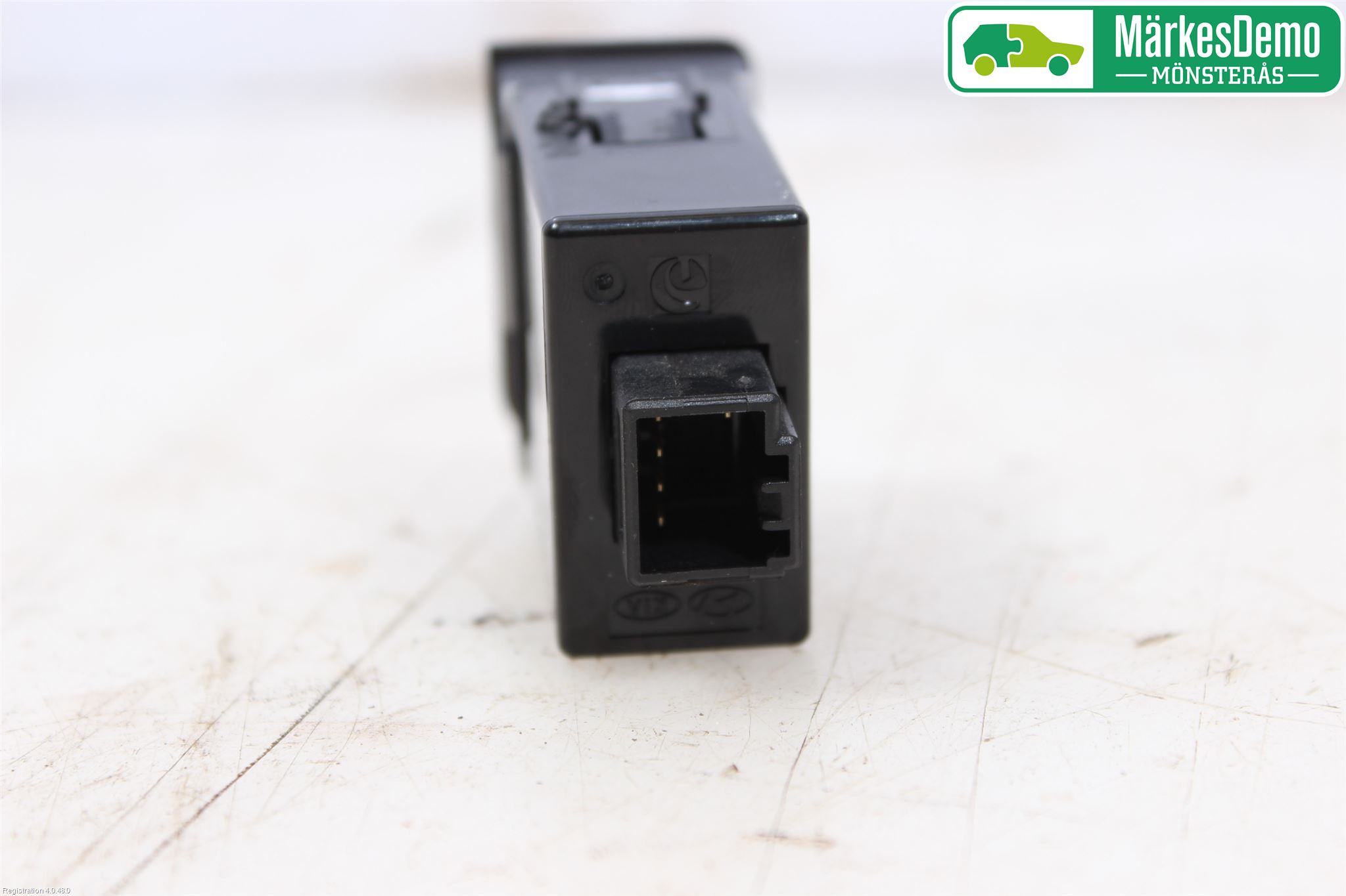 Kia RIO 12-16 Frontlykt Lysspredderreg