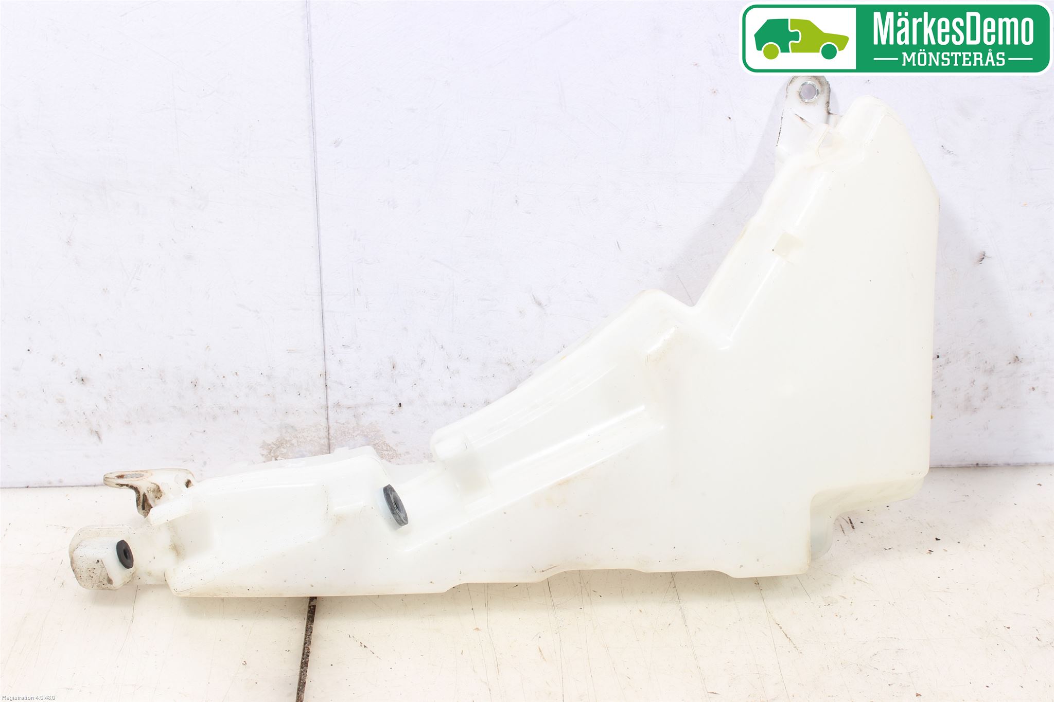 Audi A6/S6     05-11 Spylerbeholder Frontrute-Lykte
