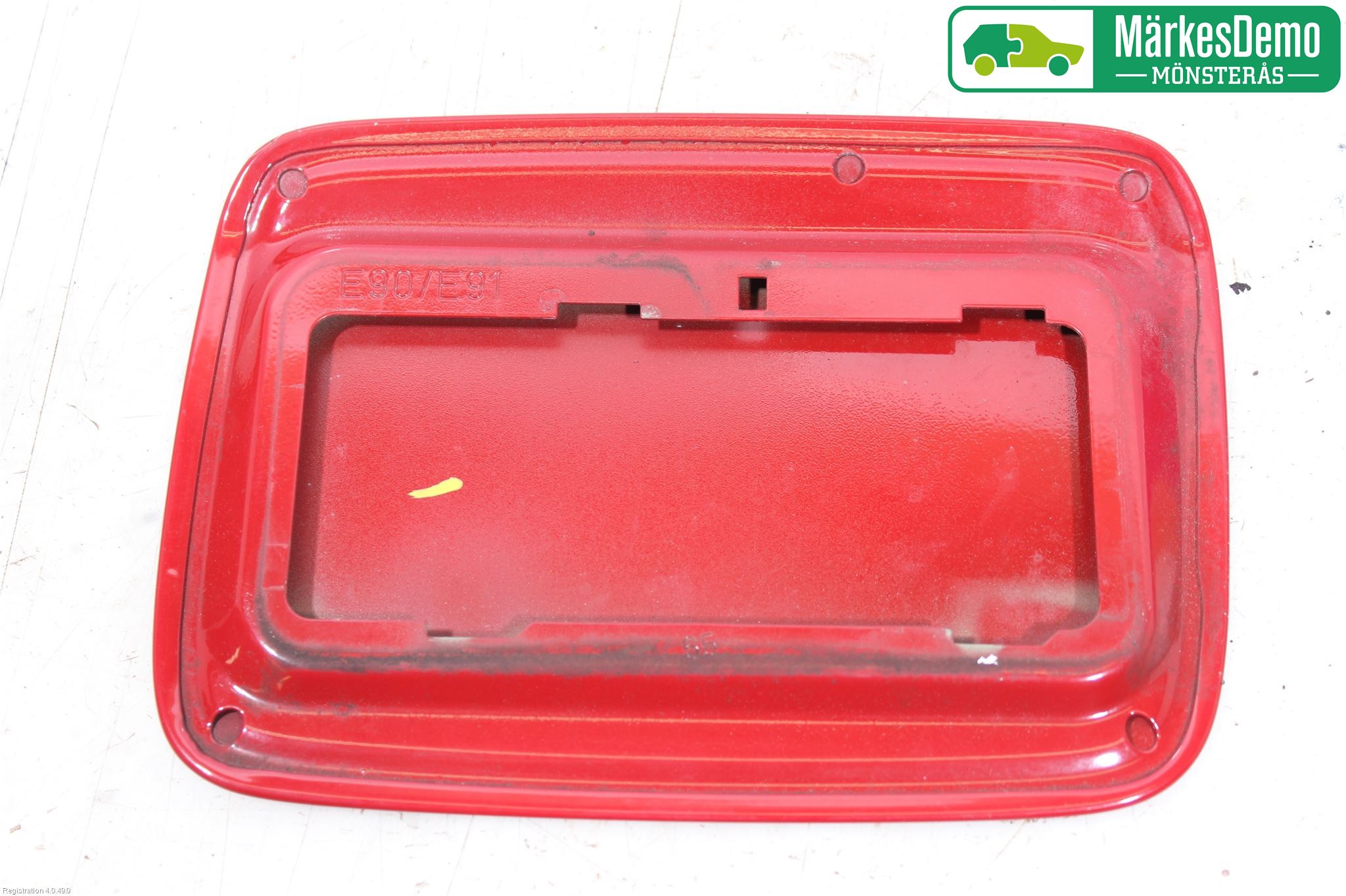 BMW 3 E90/91 SED/TOU 05-12 Drivstoff Tankluke