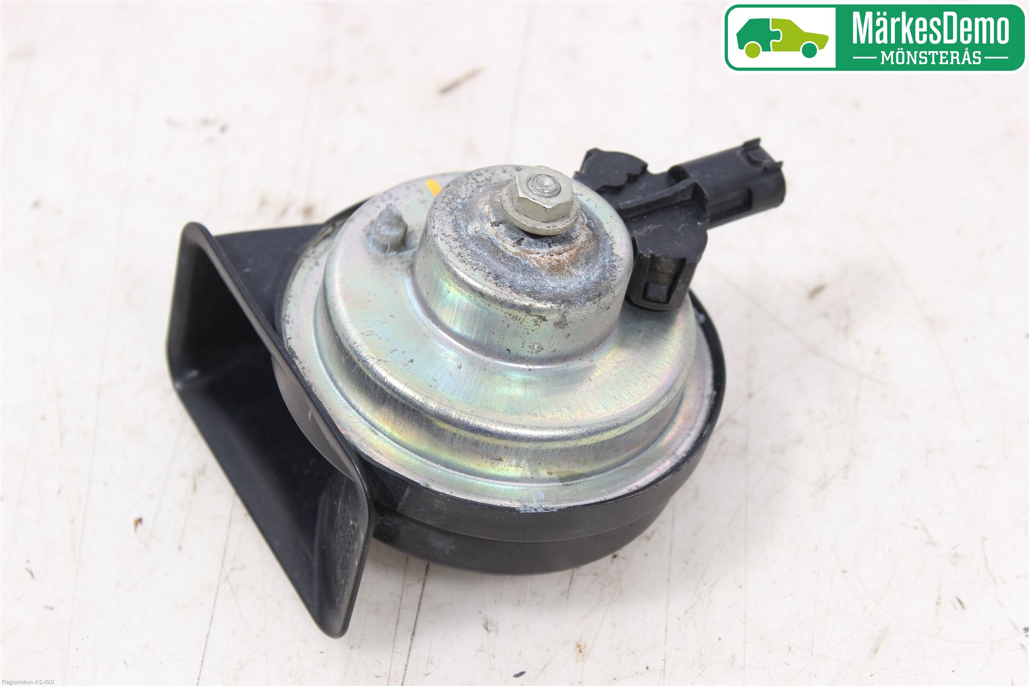 BMW 3 E90/91 SED/TOU 05-12 Signalhorn