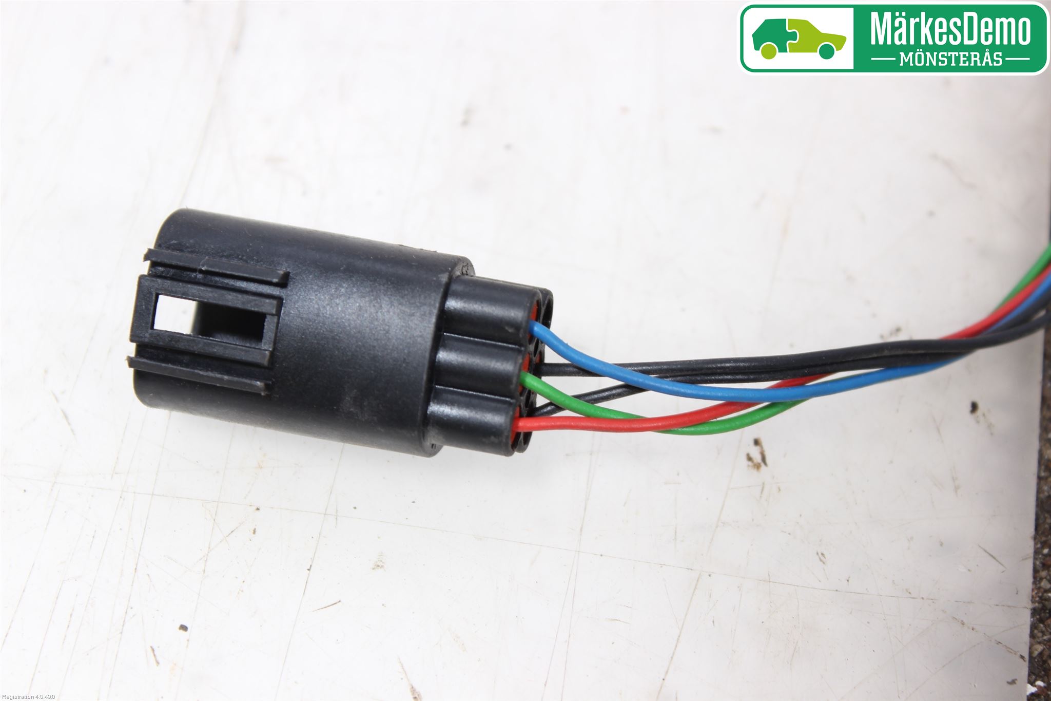 Ford TRANSIT CONNECT 03-08 Speil V M-El Justering