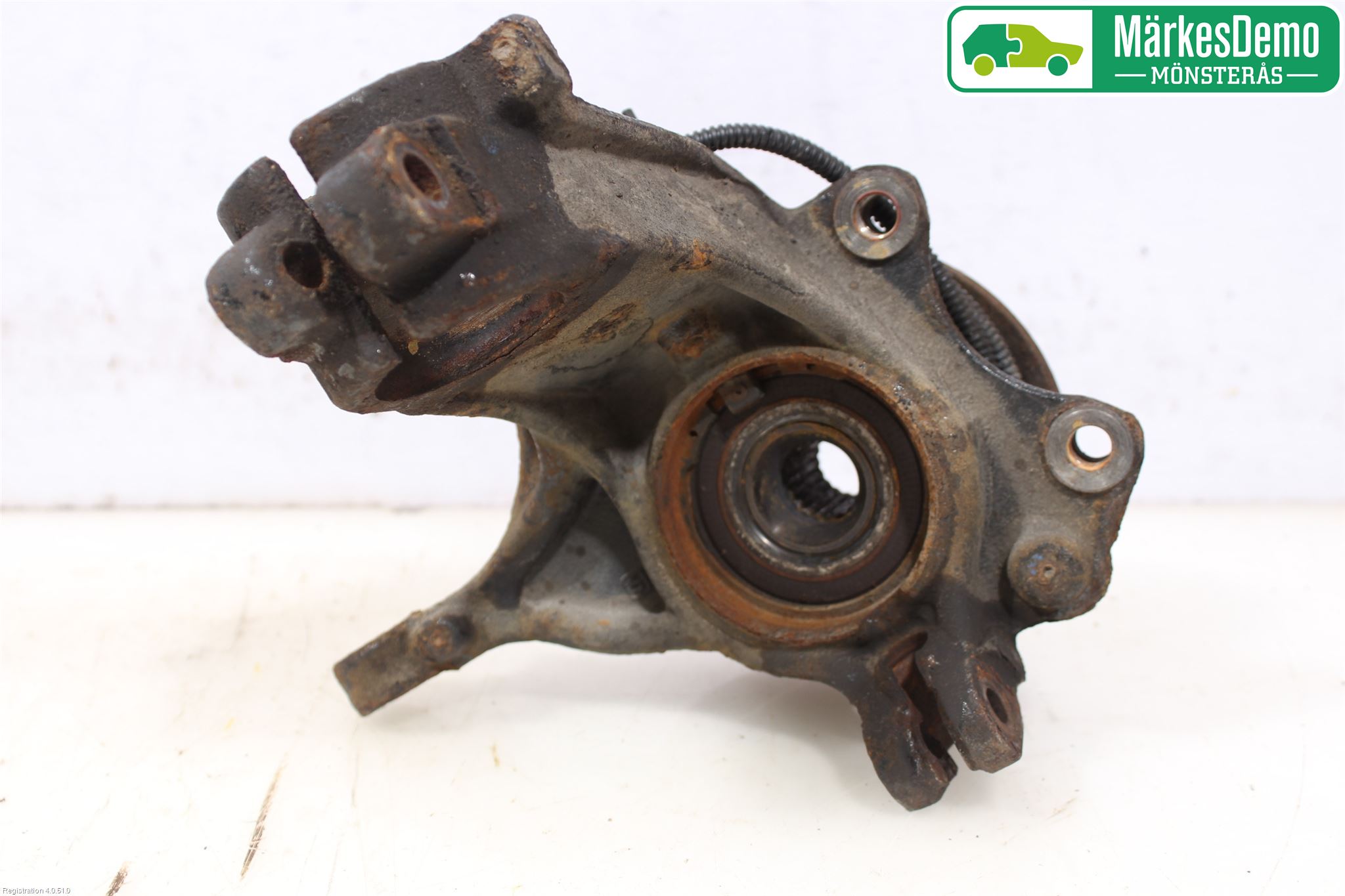 Peugeot 208 12-15 Spindel Vf