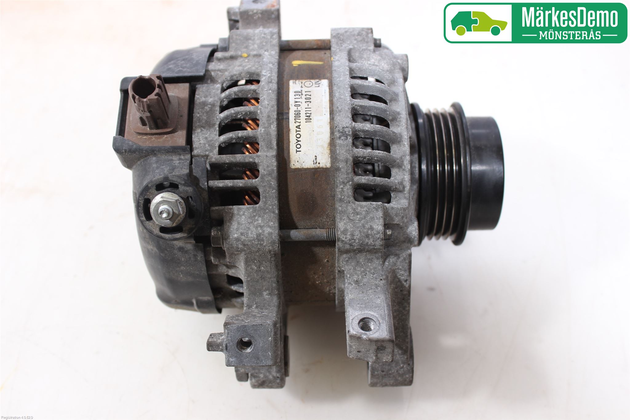 Toyota YARIS XP130 12-14 Dynamo