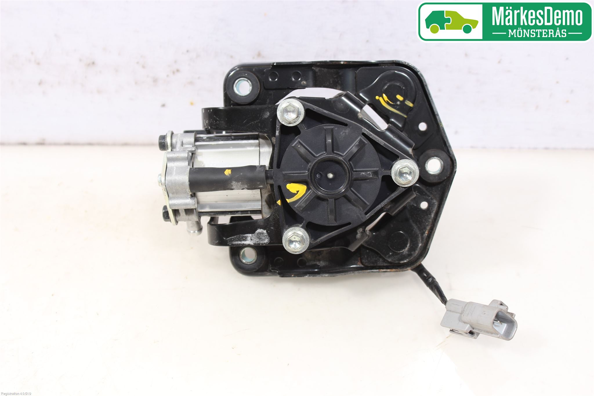 Mitsubishi OUTLANDER 13-21 Vacuumpumpe