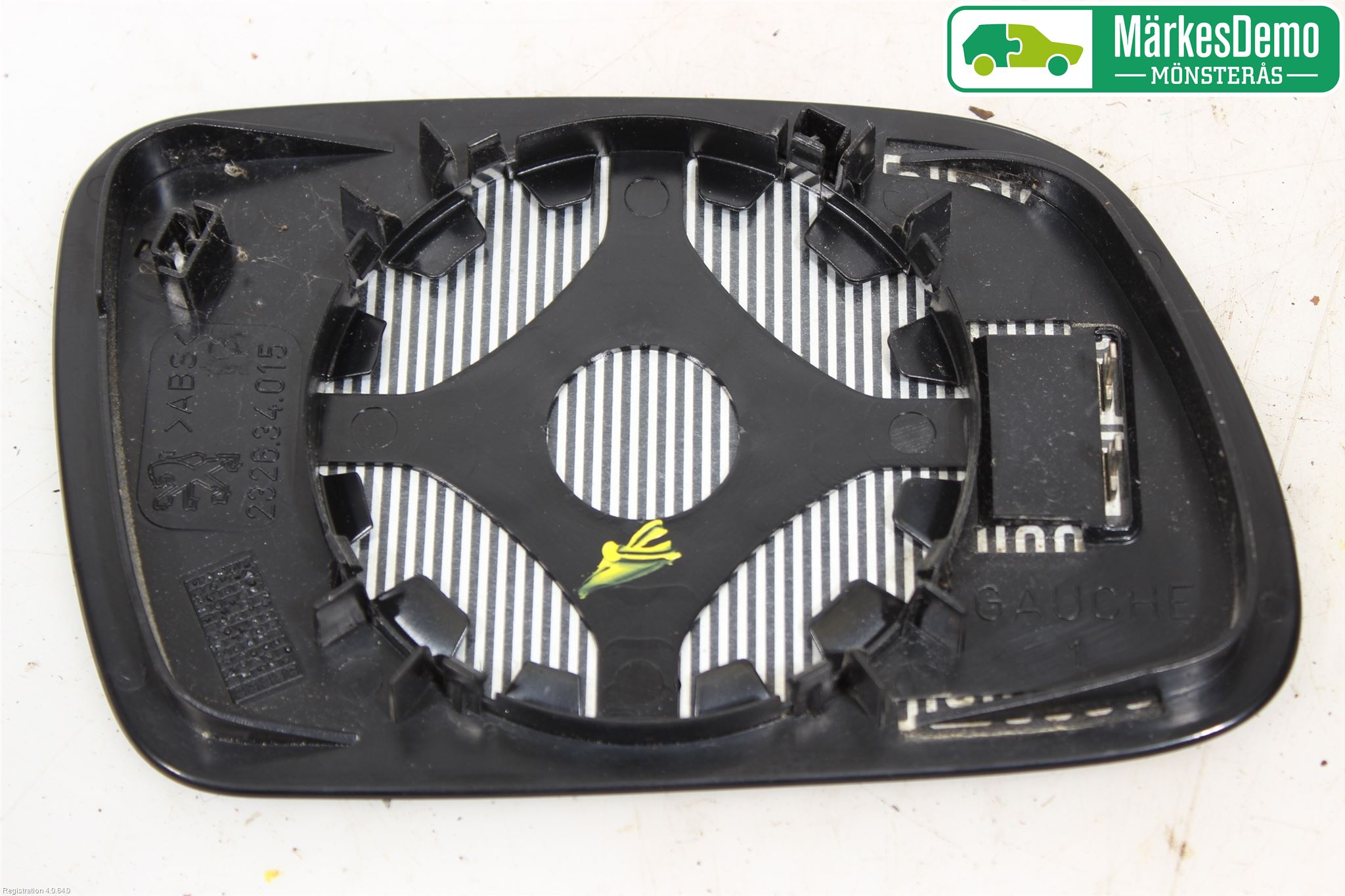 Peugeot 307     05-08 Speil Glass V