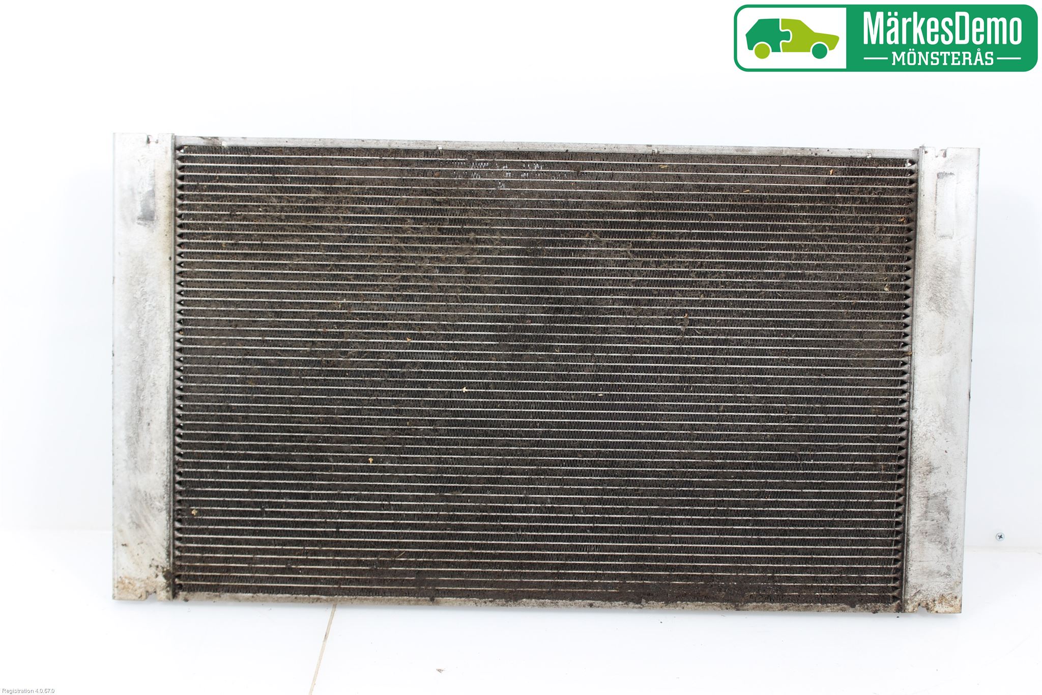 BMW 5 E60/61 Sed/Tou 02-10 Radiator Manuell