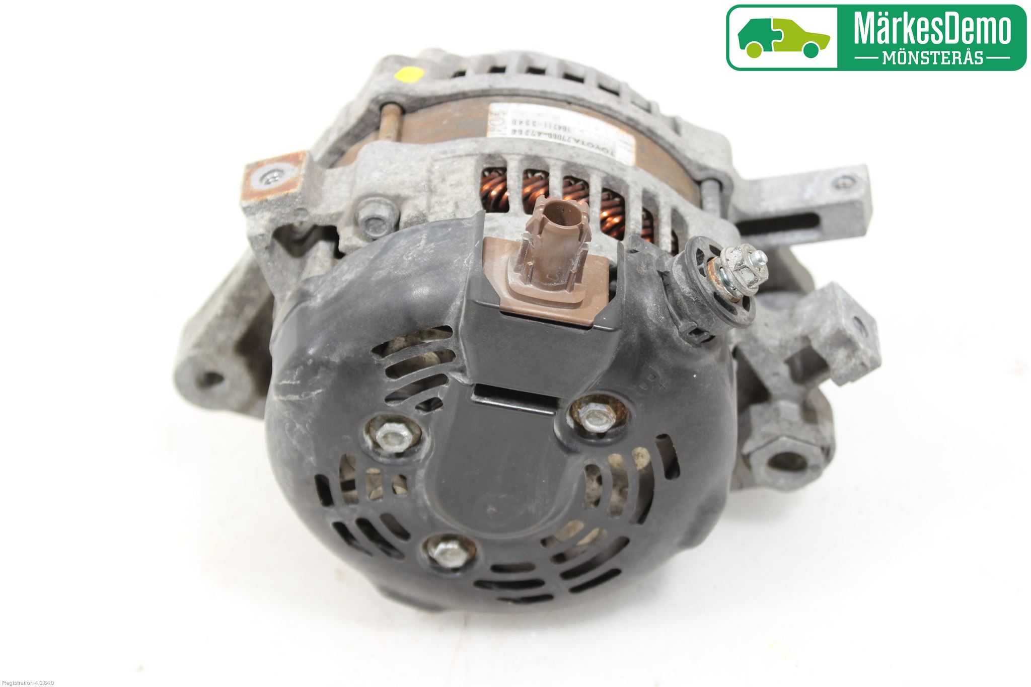 Toyota VERSO-S 11-16 Dynamo