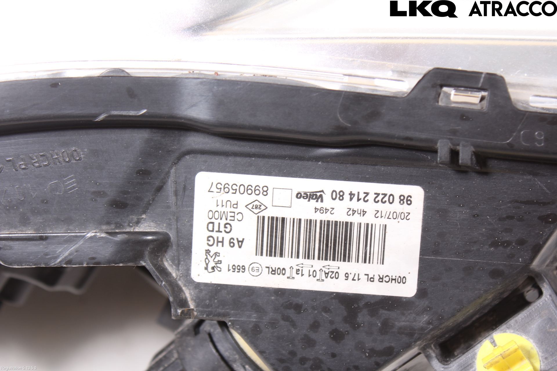 Peugeot 208 12-15 Frontlykt Venstre