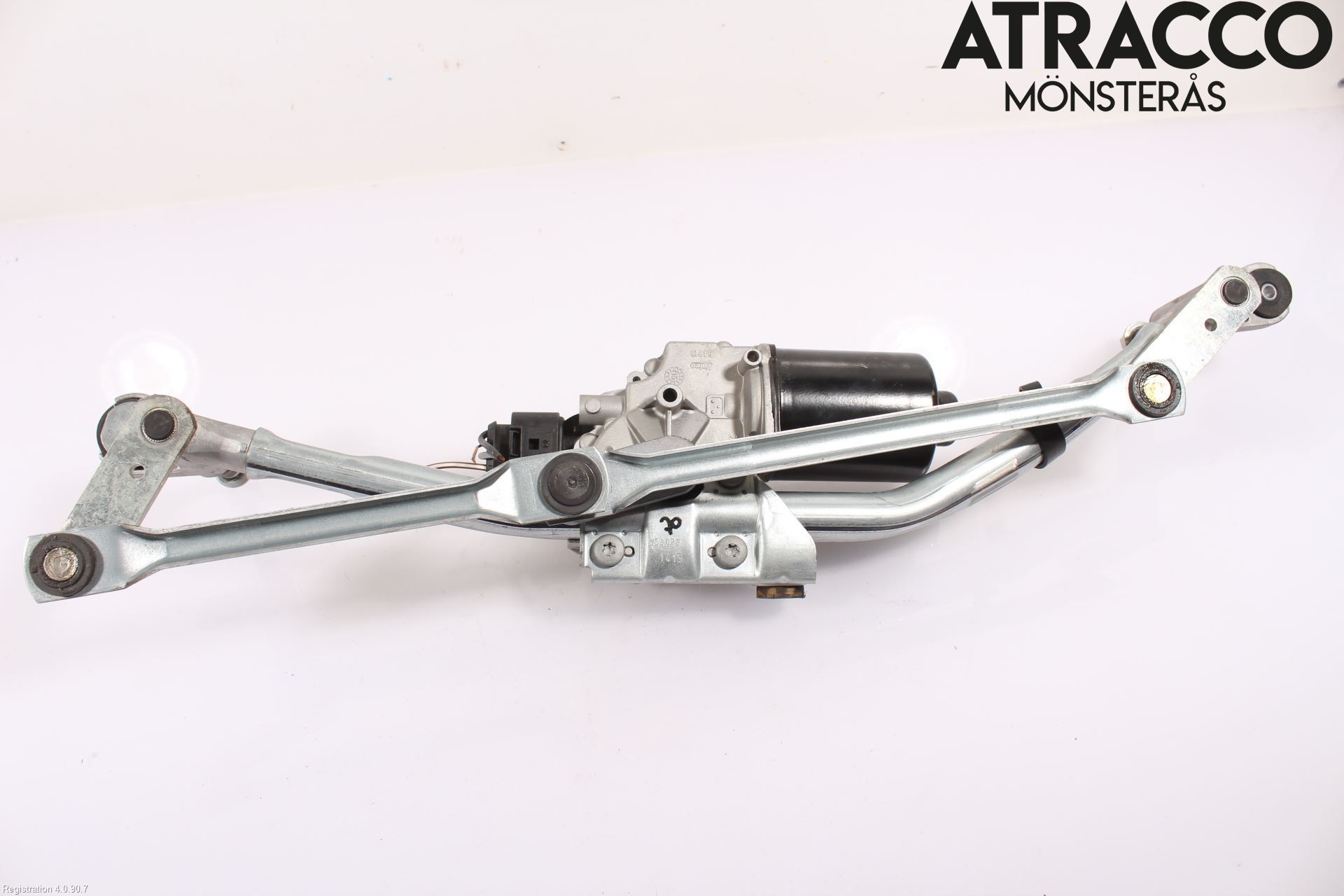 Jaguar XE (X760) 15-24 Viskermotor Frontrute