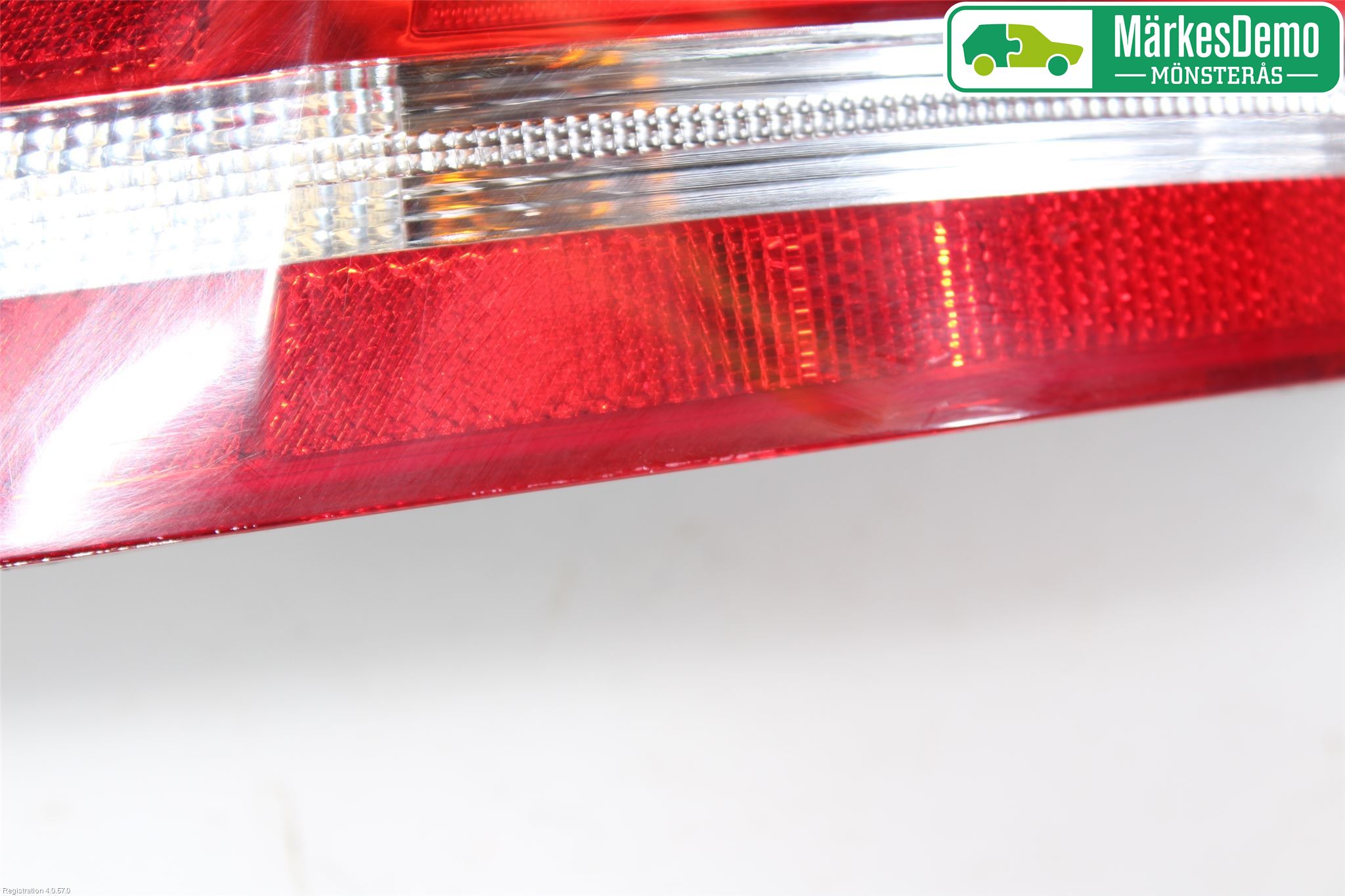 Volkswagen VW PASSAT 11-14 Baklykt Venstre