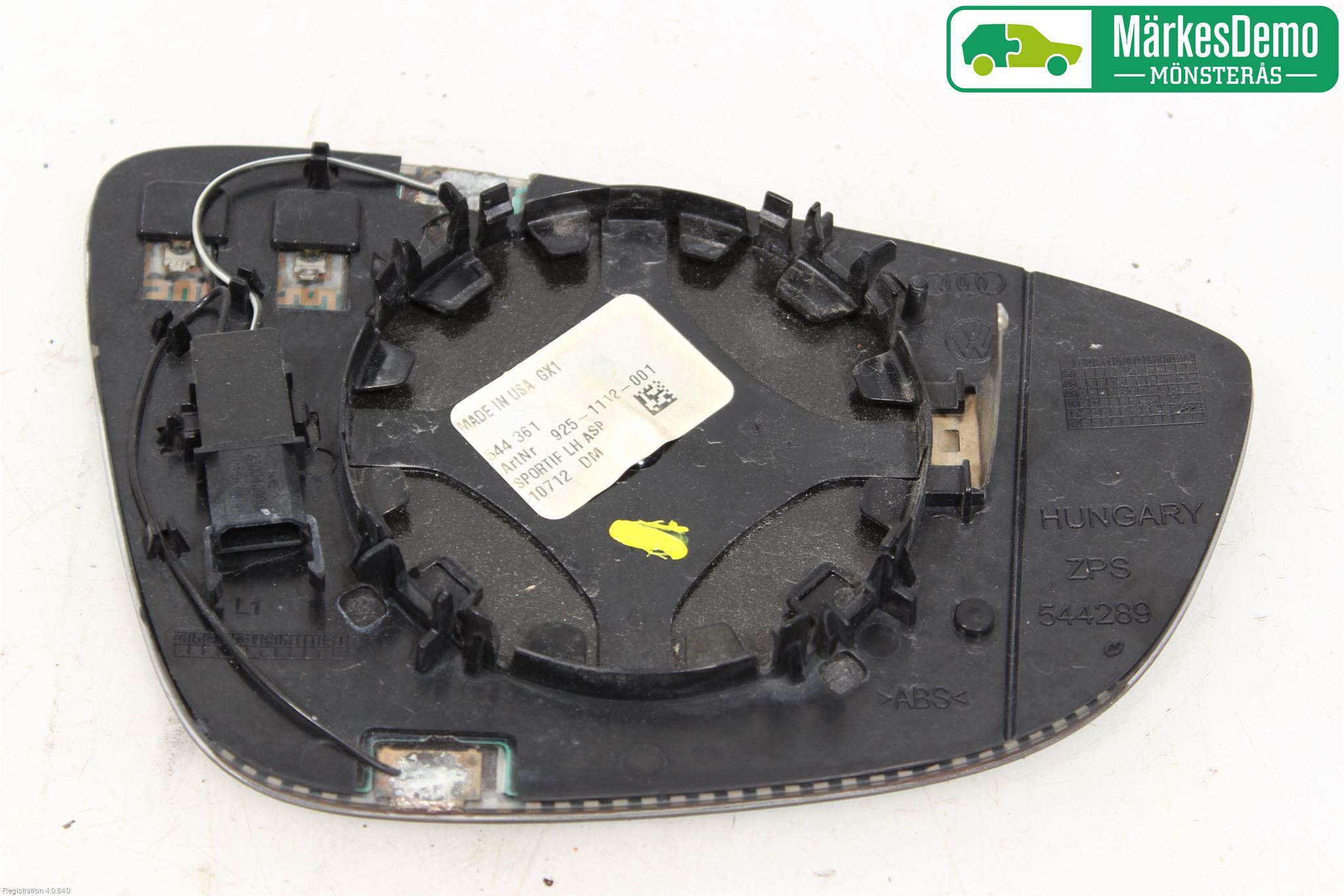 Volkswagen VW PASSAT 11-14 Speil Glass V