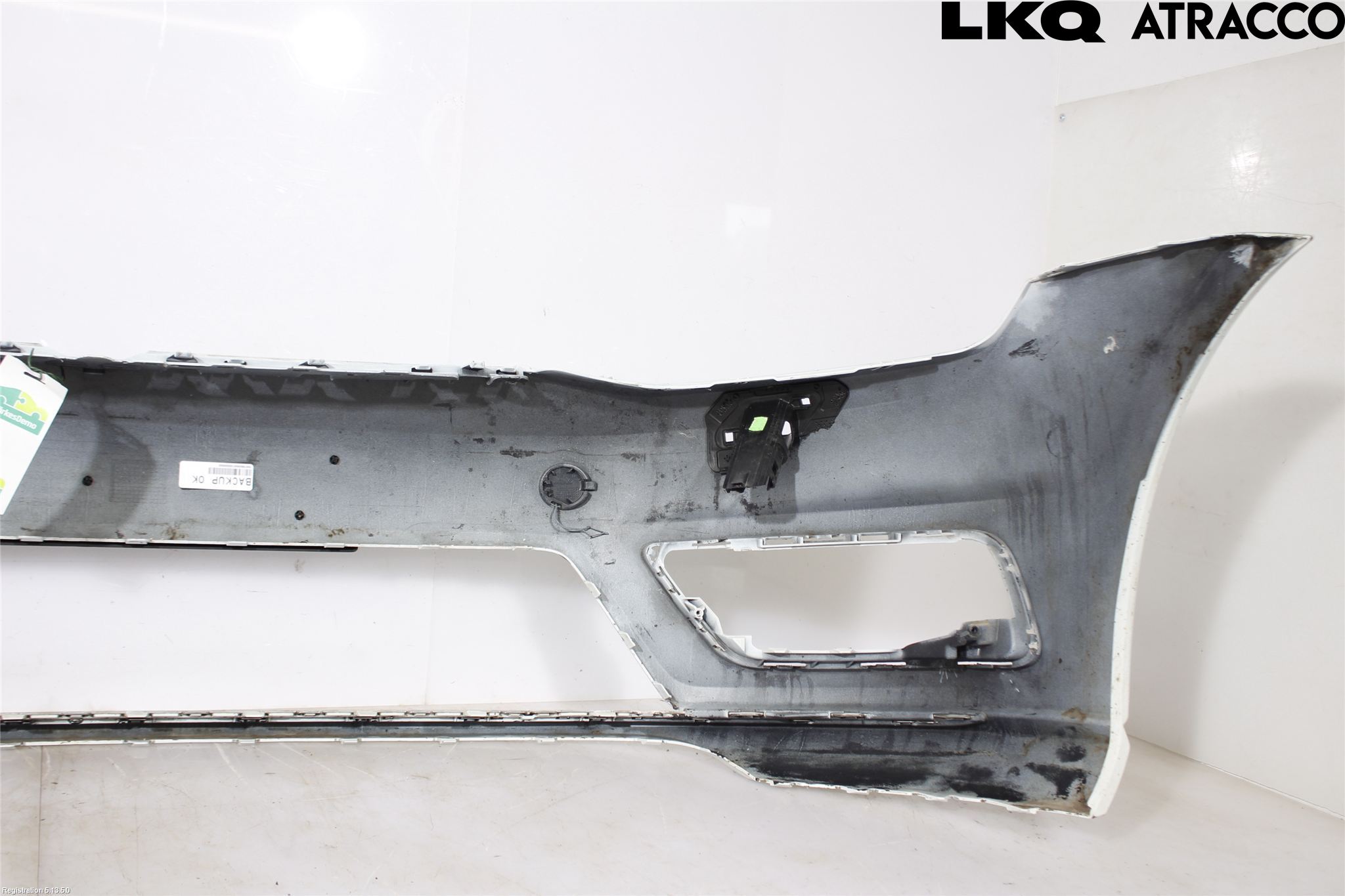 Volkswagen VW GOLF / E-GOLF VII 13-20 Støtfanger Foran Plastdeksel