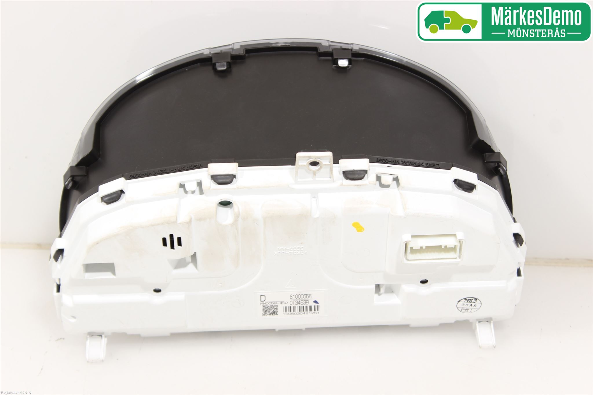 Mitsubishi OUTLANDER 13-21 Instr Kombinert