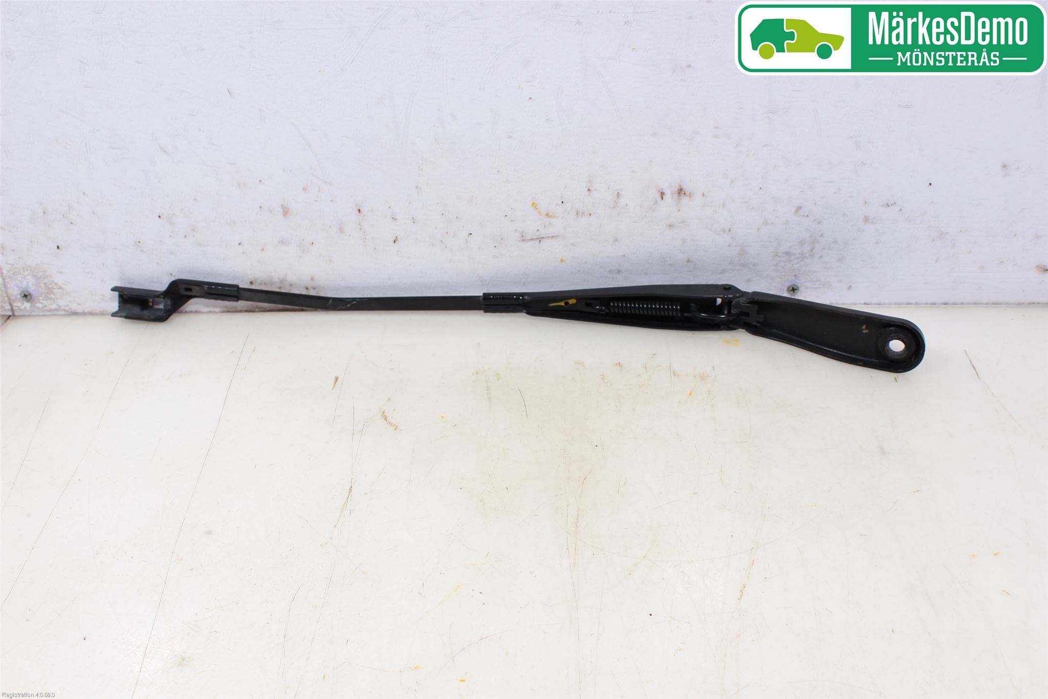 Volvo V60 11-13 Viskerarm-Armer Frontrute