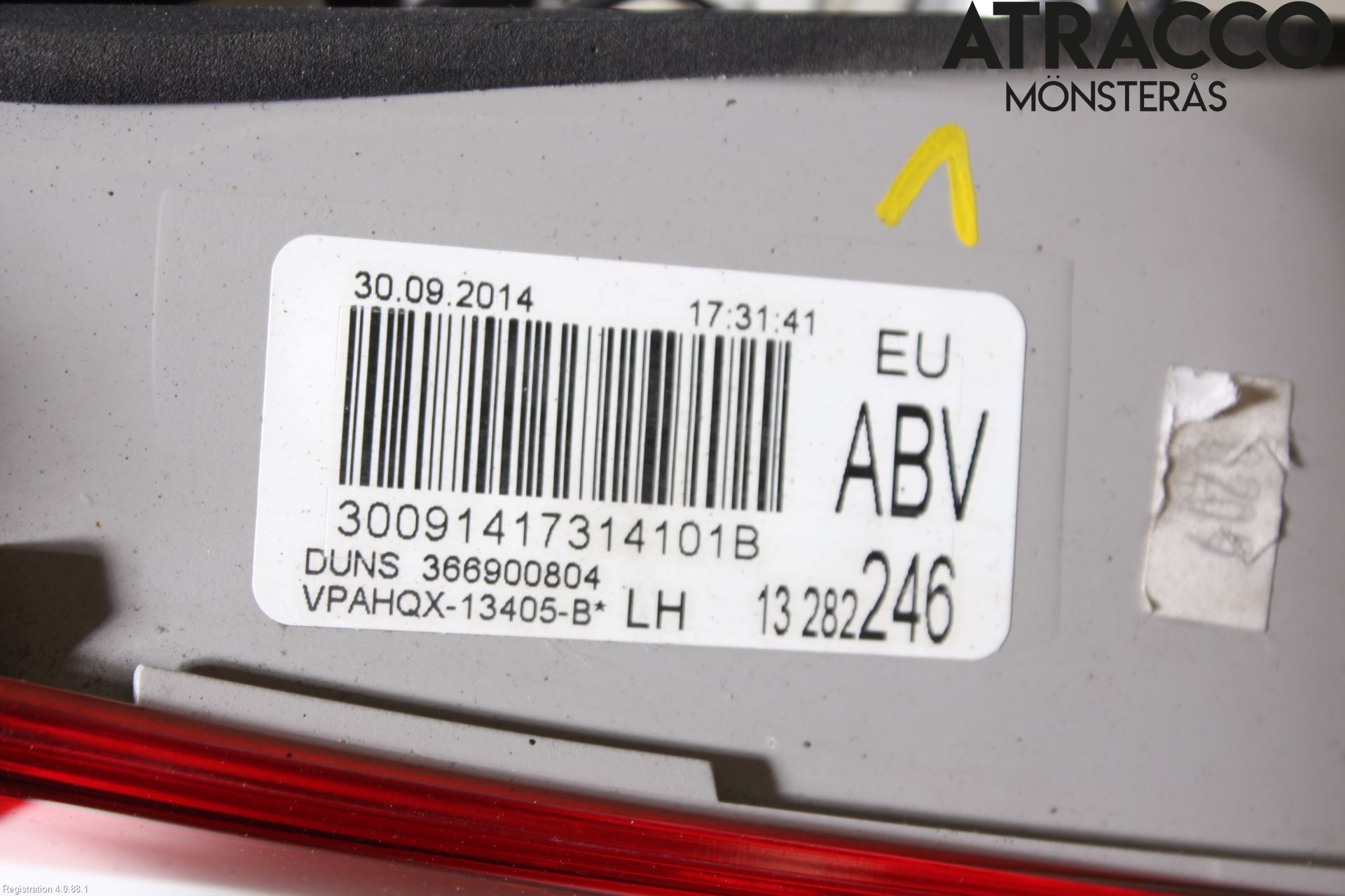 Opel ASTRA J 10-15 Baklykt Venstre  På Luke(Indre