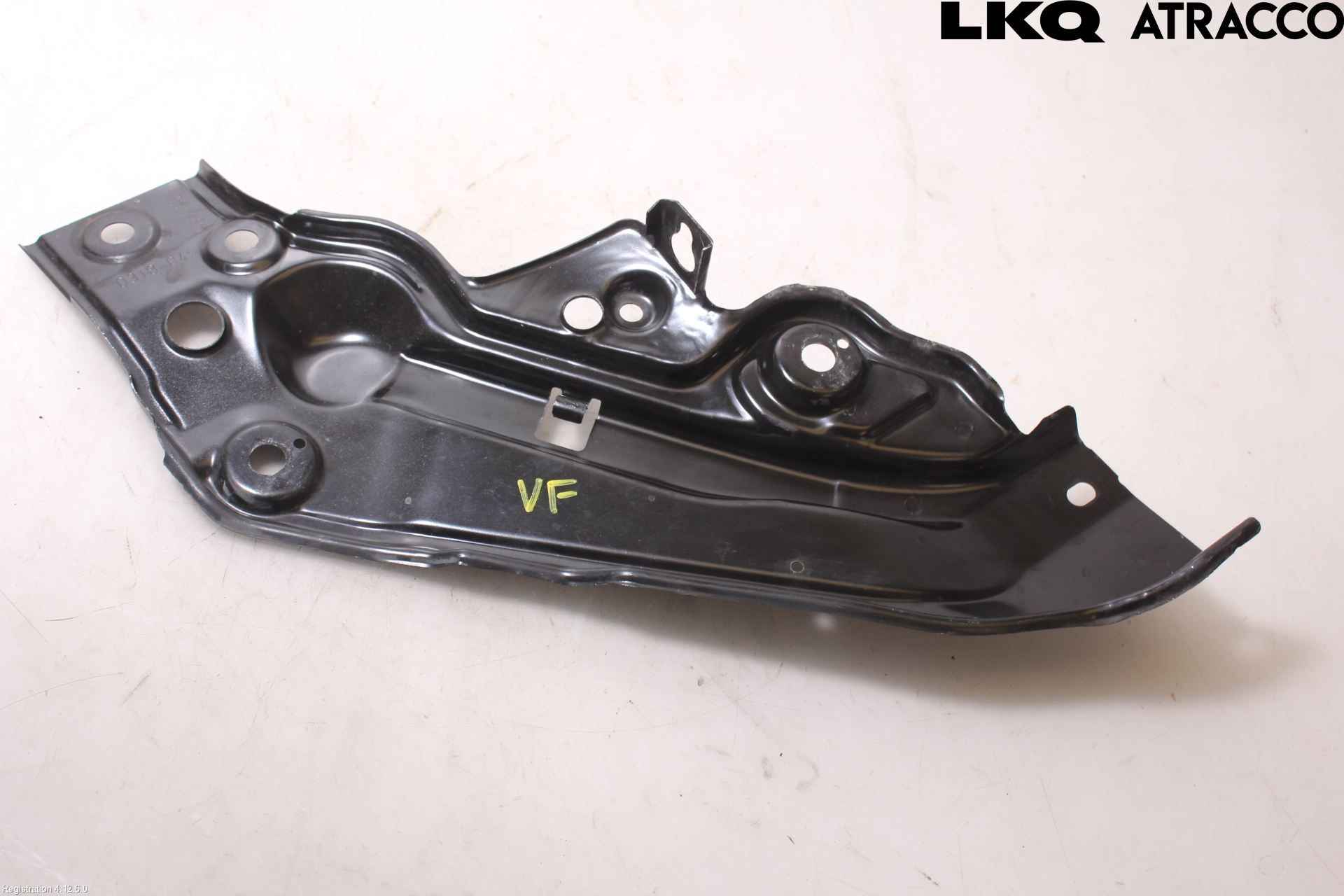 Volkswagen VW POLO VI 18->> Frontplate