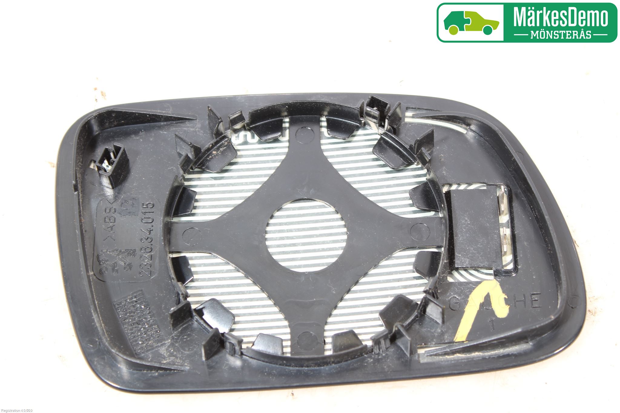 Peugeot 307     05-08 Speil Glass V