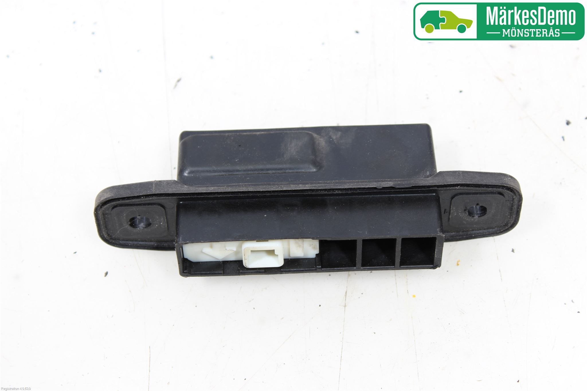 Toyota VERSO-S 11-16 Bakluke Handtak Ytre